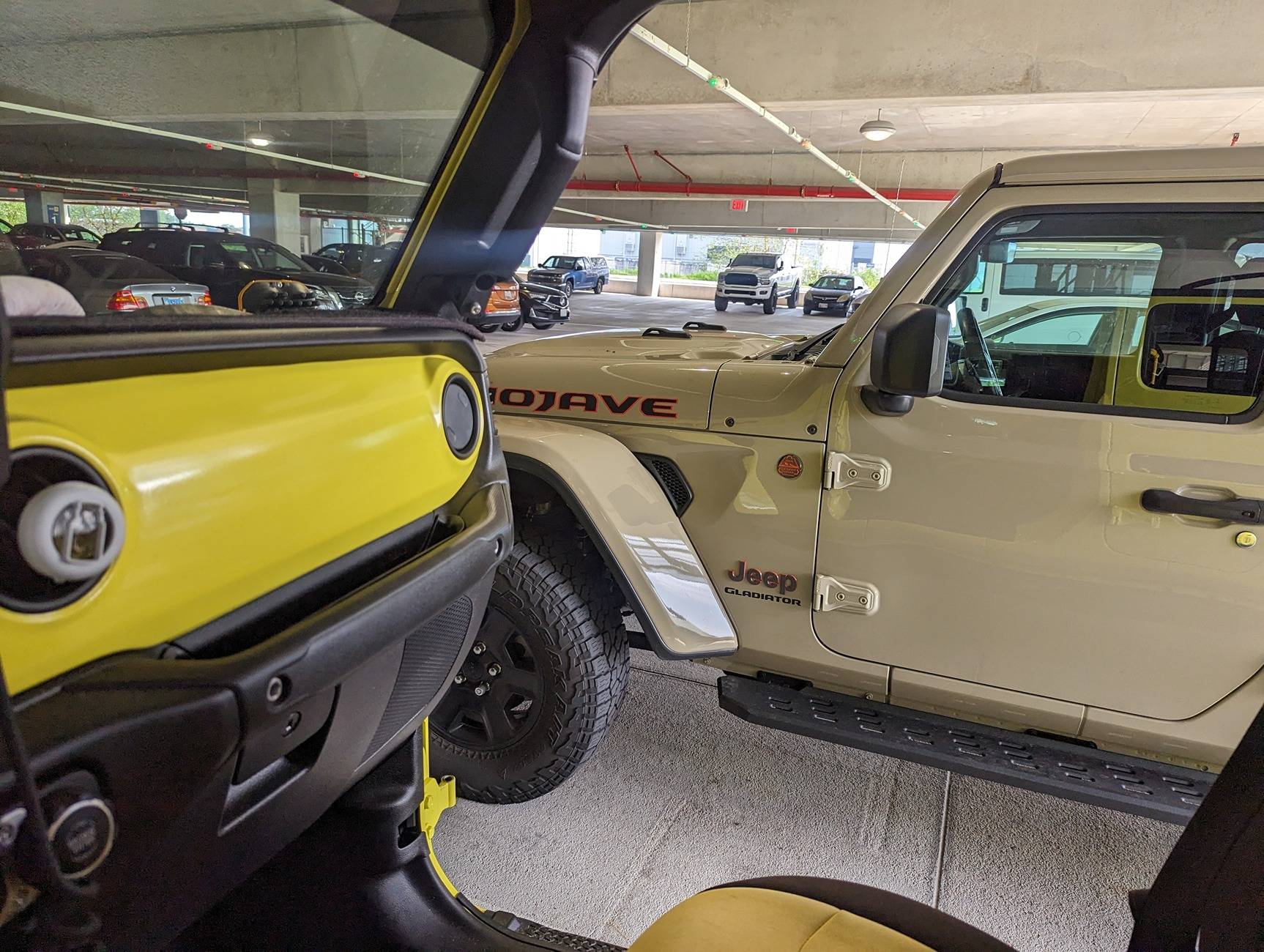 Jeep Gladiator Jeeps Parking Next To Jeeps PXL_20240814_192716287
