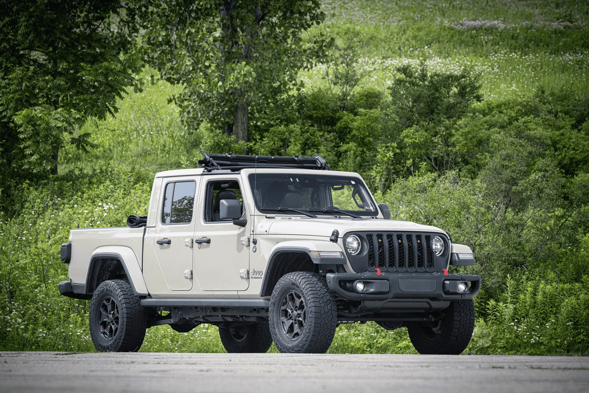 Jeep Gladiator 2020 Jeep Gladiator Overland in Gobi $38K tempImage0KXmHf