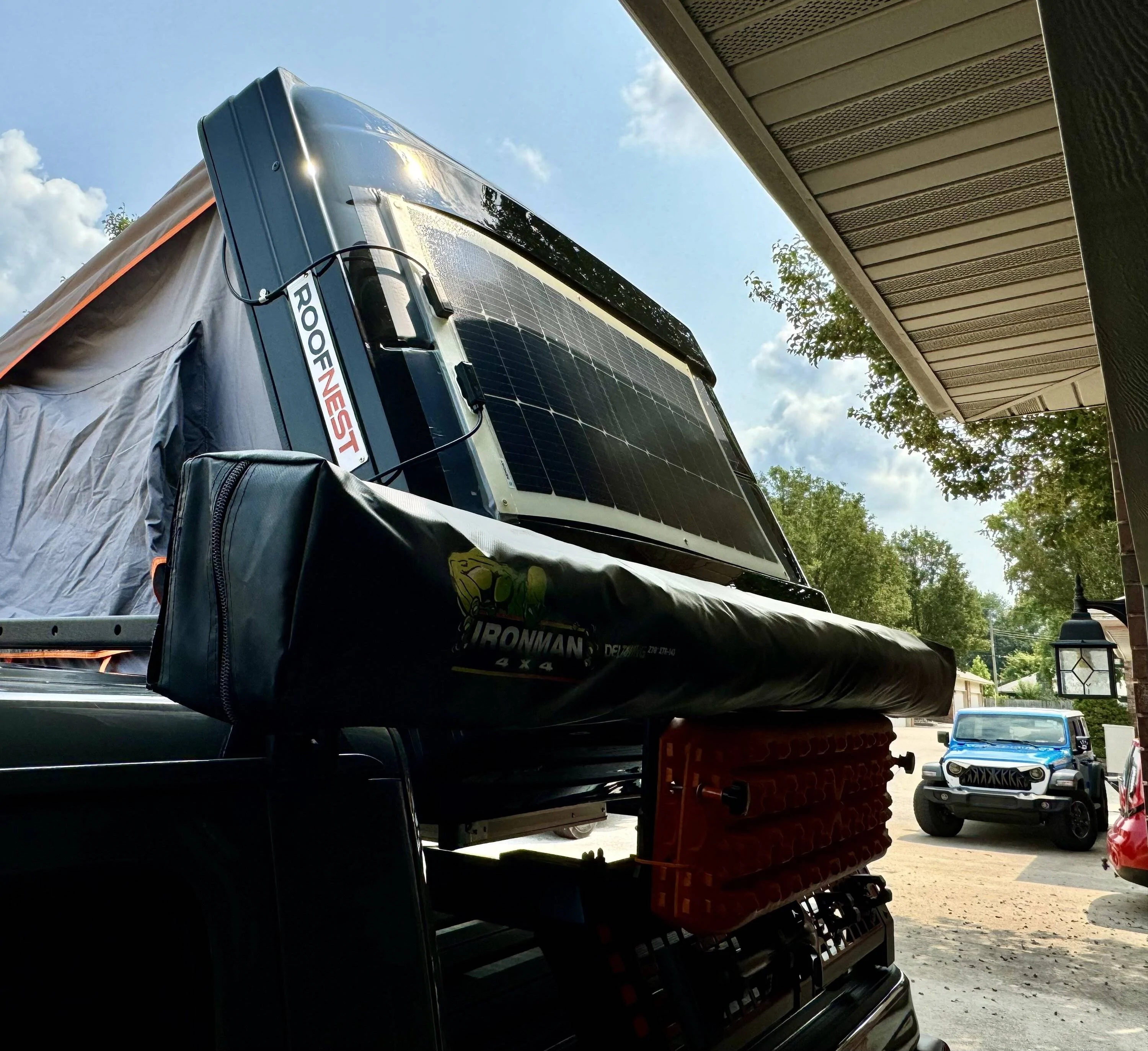 Jeep Gladiator RoofNest Condor Hard-shell Roof Top Tent with Annex RoofNest12