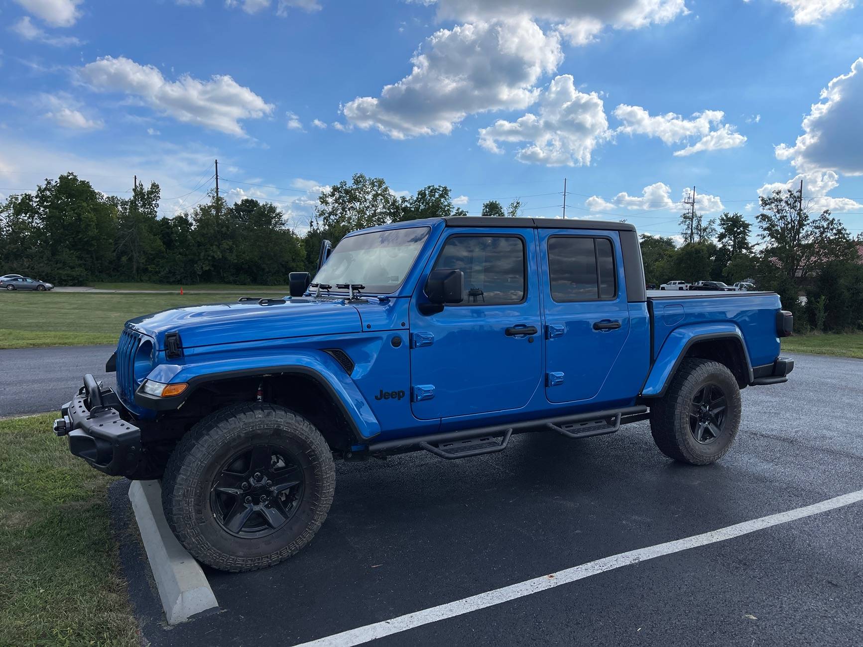 Jeep Gladiator HYDRO BLUE PEARL Gladiator JT Club IMG_4646
