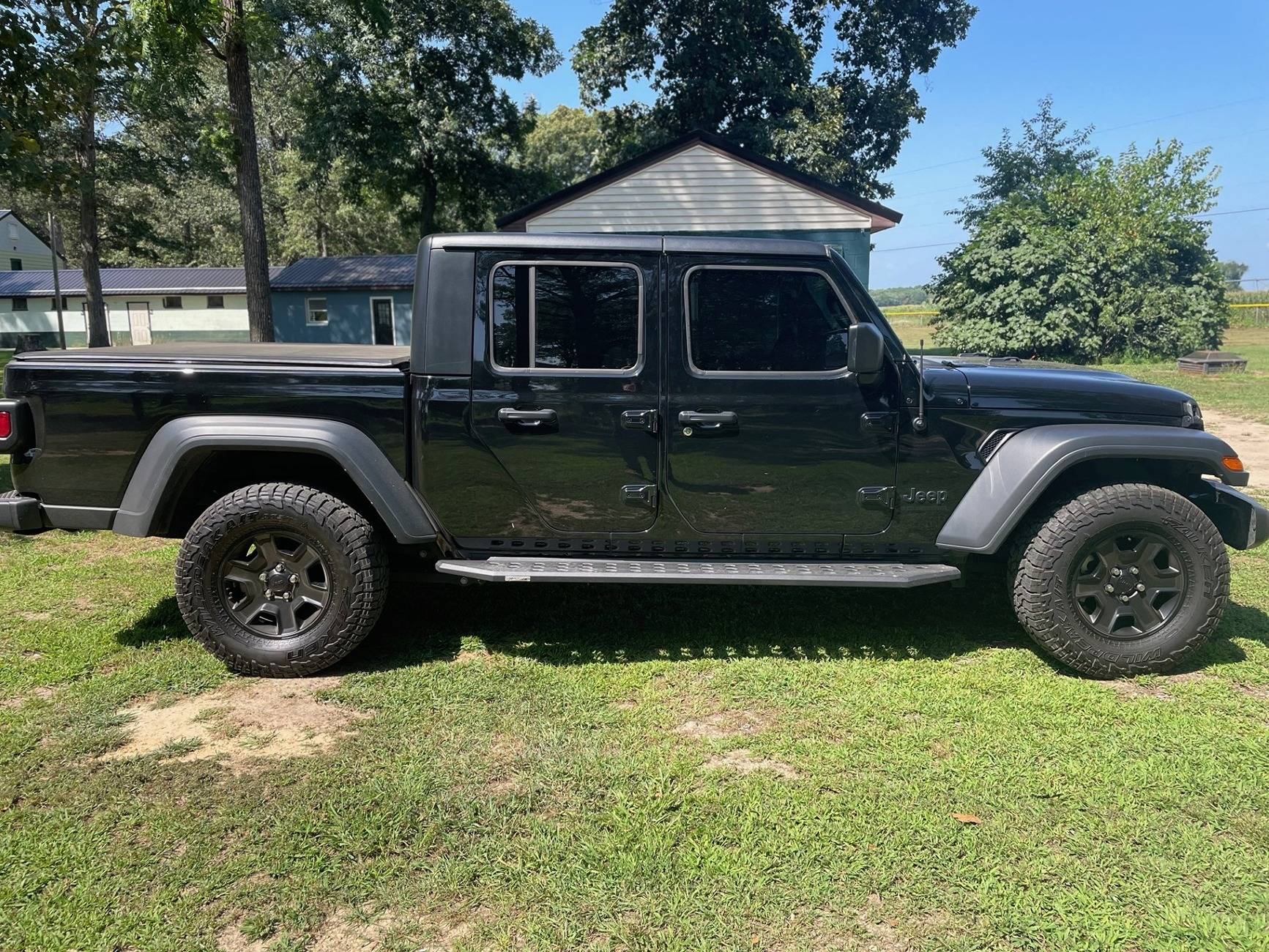 Jeep Gladiator Will Mojave Wheels/Tires fit Stock Sport S falkens1