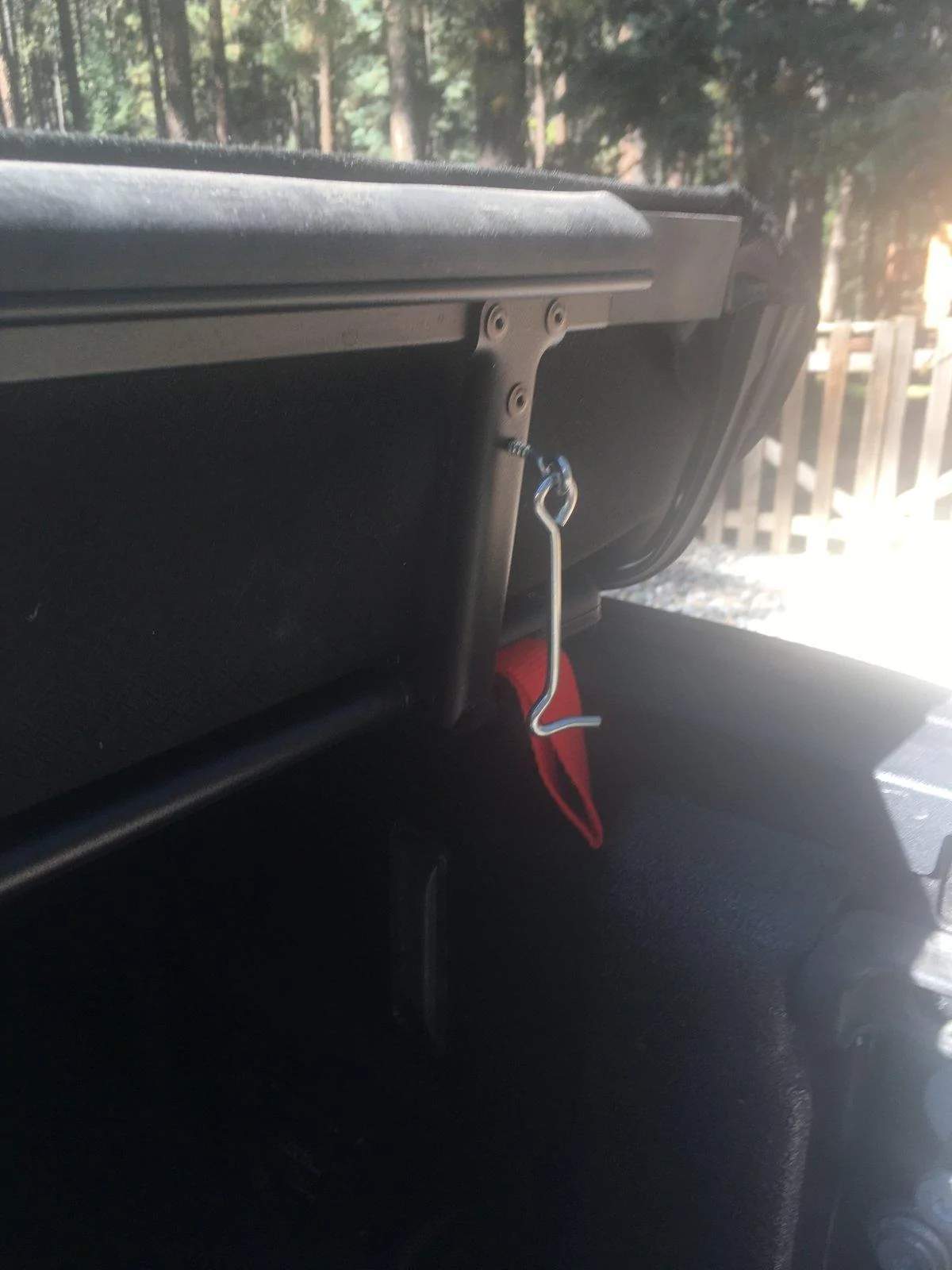 Jeep Gladiator Lock factory Tonneau Cover $1.98 A3388724-C576-483C-B08D-98CA5332CF96