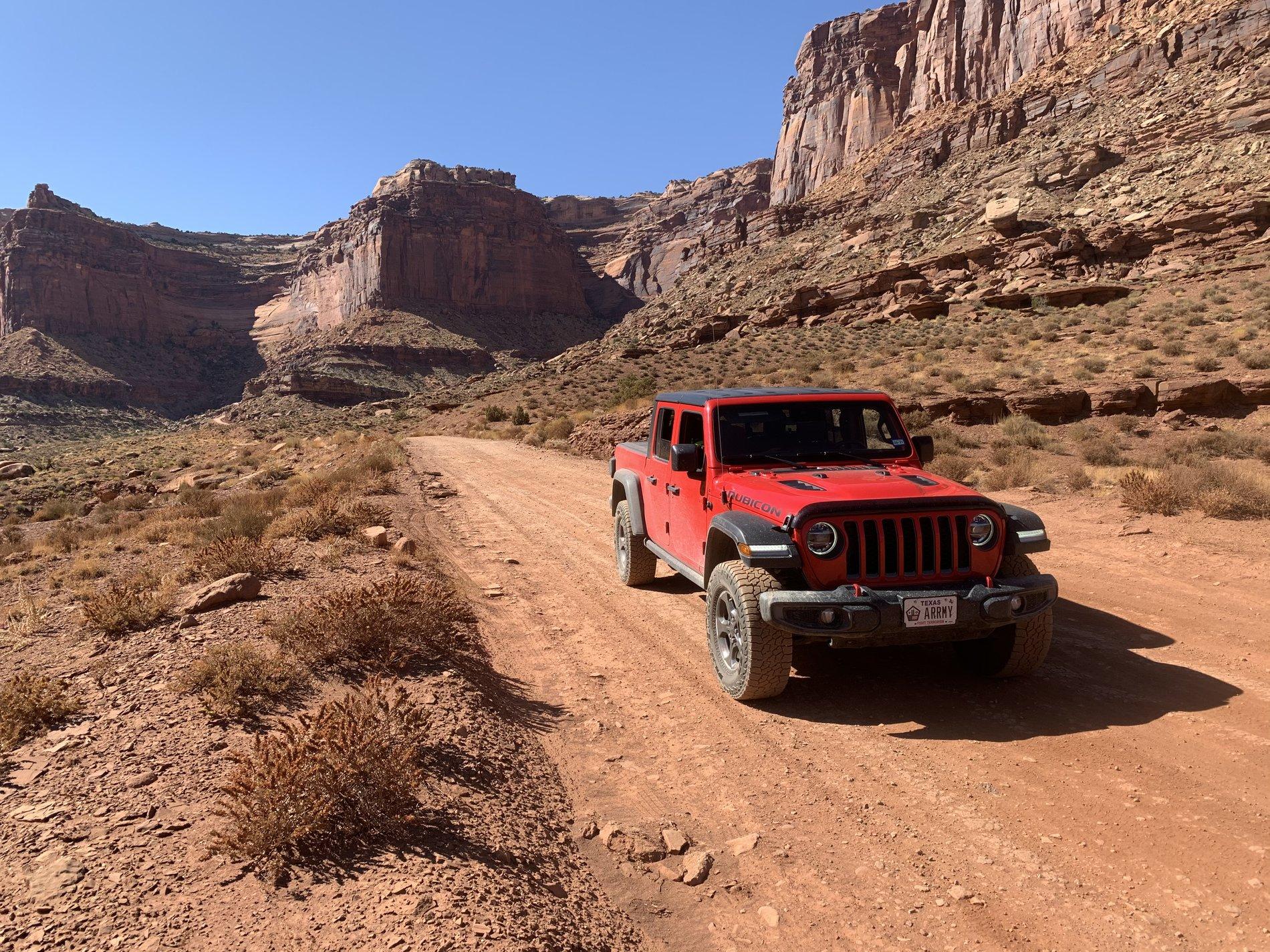 Jeep Gladiator Day 121 report, still plugging away! 20,355 miles! A6387AF1-89DB-4705-9650-0727446D0780