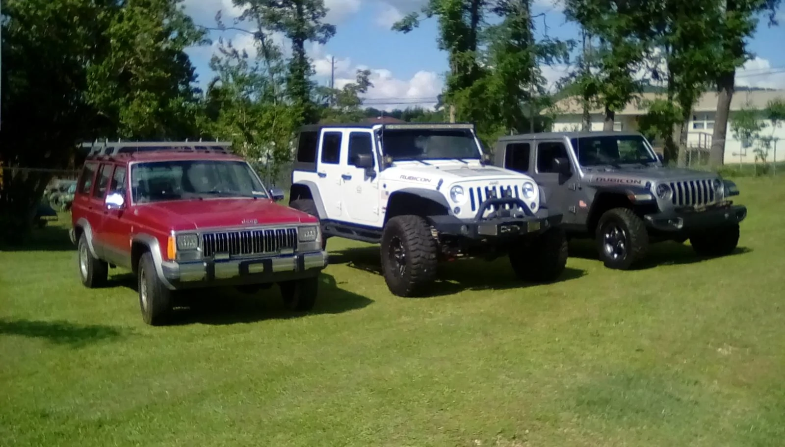 Jeep Gladiator Anyone plan on using the JT as a commuter car? IMG_20190513_161144