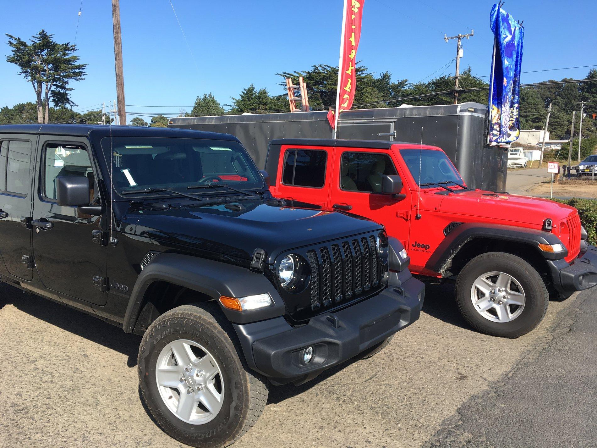Jeep Gladiator See any Gladiators in the wild? E8B8FFA2-3FCC-4953-9107-F48C4A5EE17C
