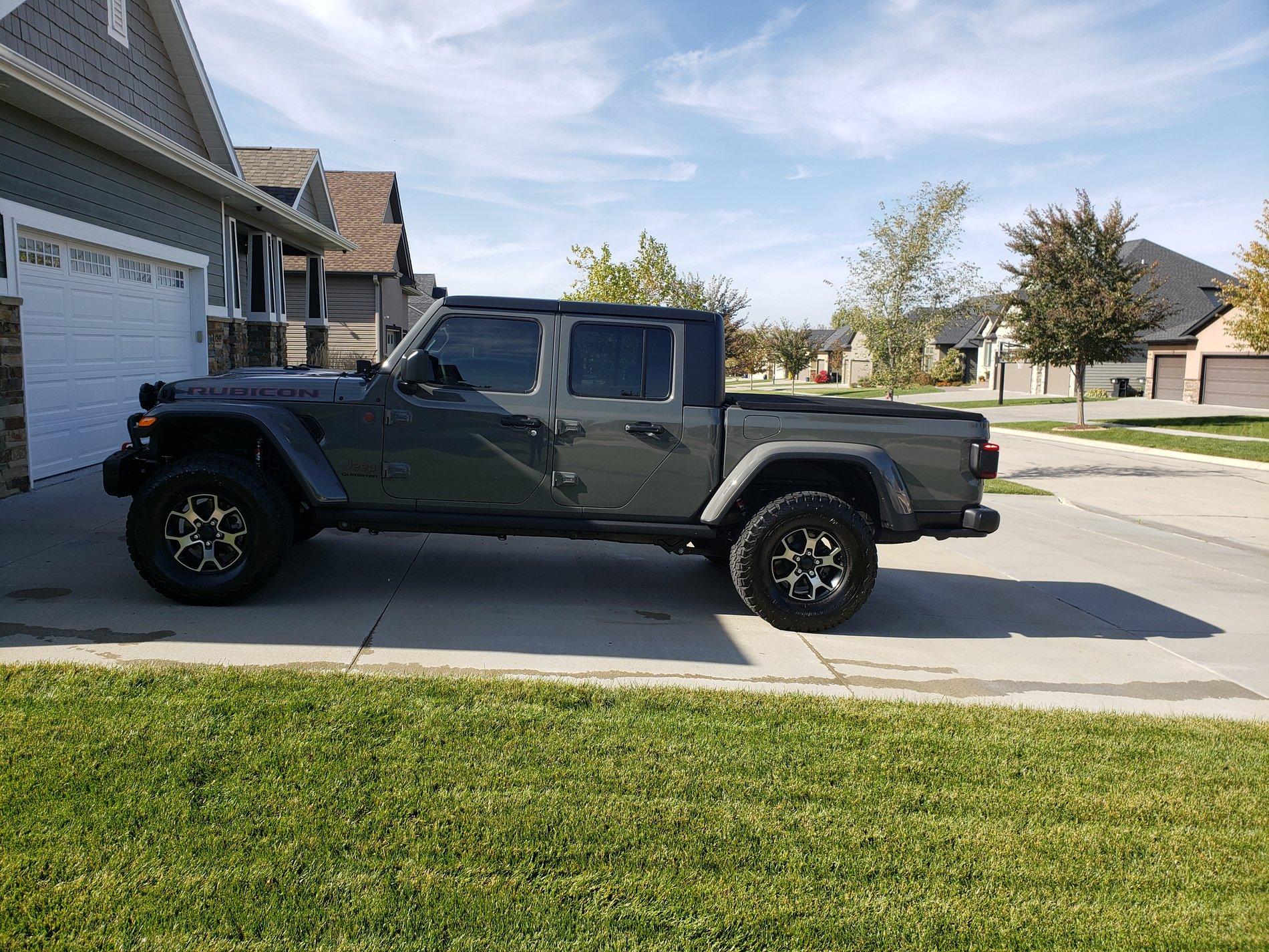 Jeep Gladiator STING GRAY Gladiator JT Club 20191017_143704