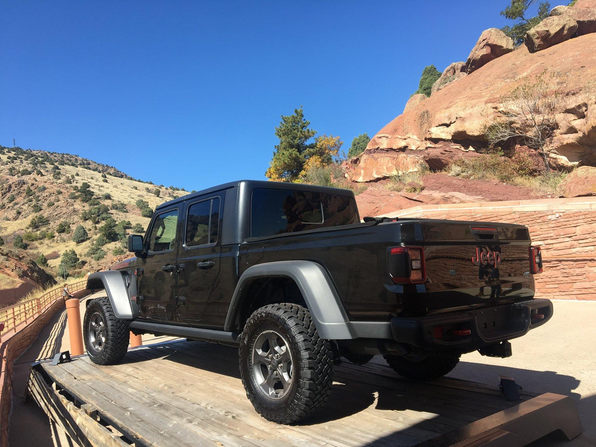 Jeep Gladiator See any Gladiators in the wild? IMG_0675.JPG