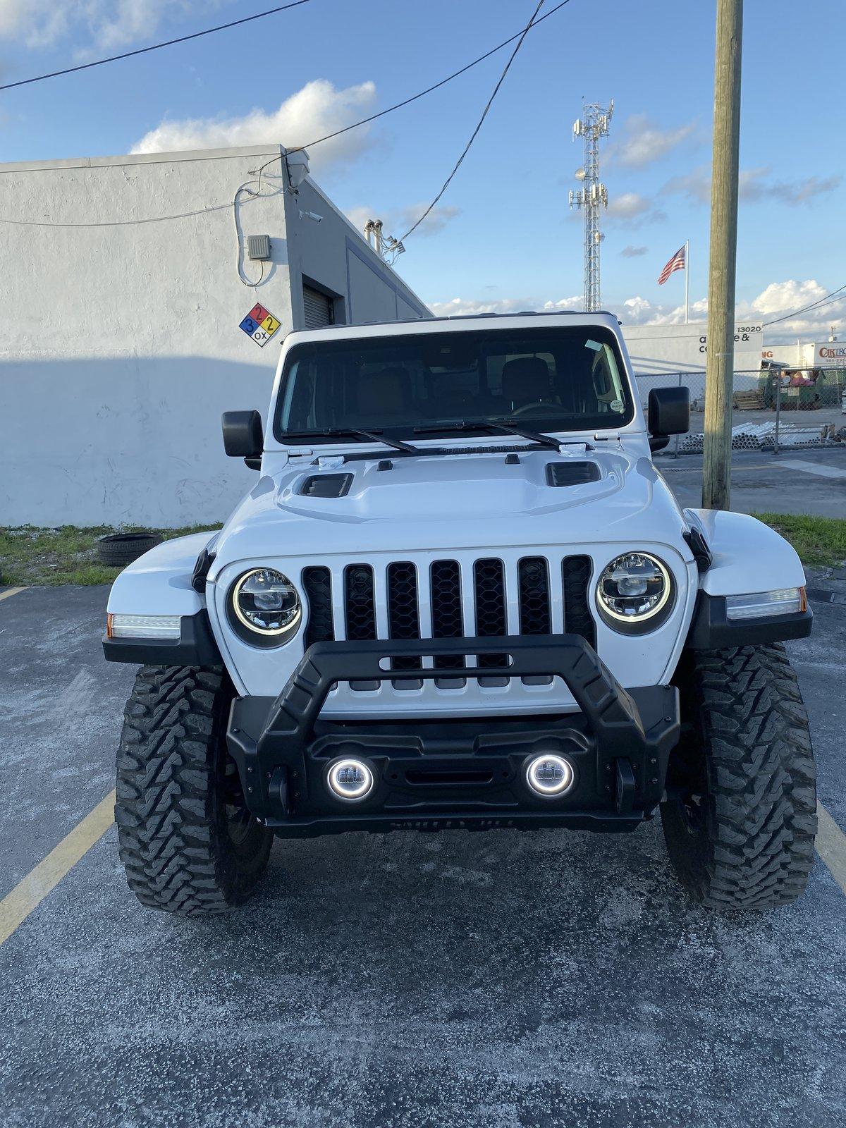 Jeep Gladiator BUMPERS! CE342137-4B36-483B-BE4E-6194A716A3F1