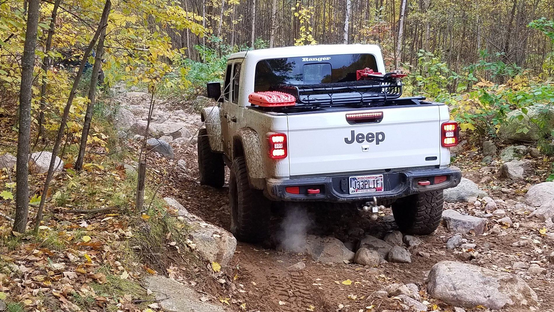 Jeep Gladiator GREAT LAKES GLADIATOR RALLY 20191012_131542