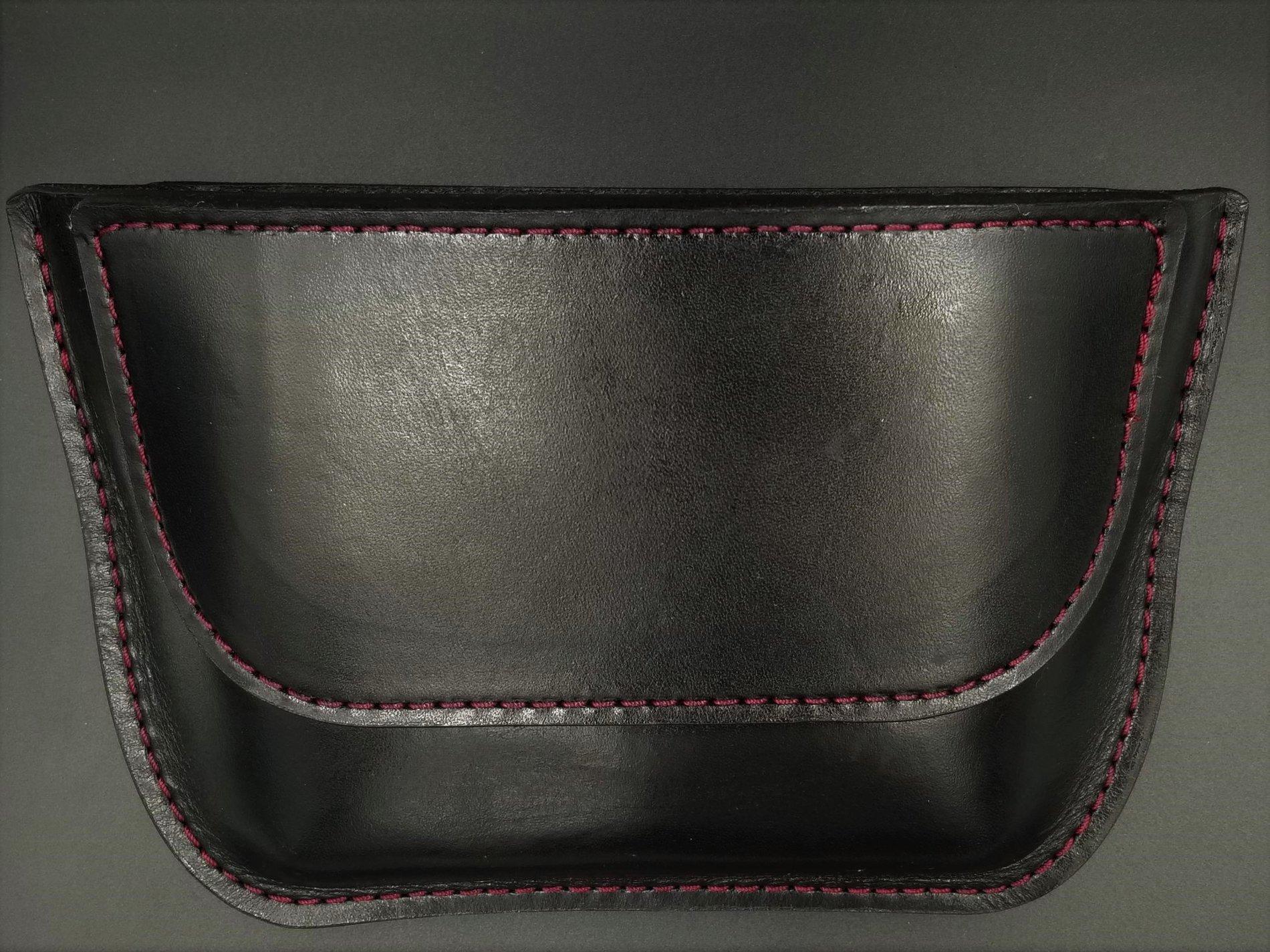 Jeep Gladiator Gibson Leatherworks JT Leather Items Saddle Bag (2)