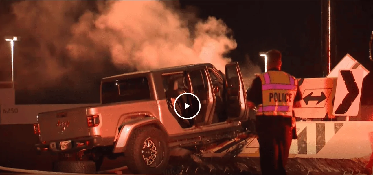 Jeep Gladiator Alright who was having a little too much fun in their JT last night? upload_2019-10-20_22-47-0