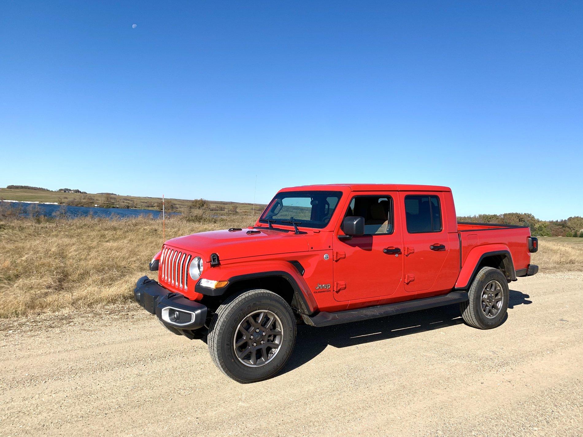 Jeep Gladiator FIRECRACKER RED Gladiator JT Club IMG_8372