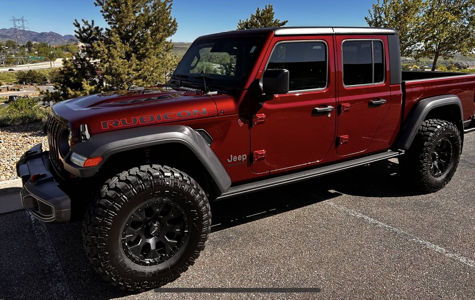 Jeep Gladiator Pictures of 33s and 35s IMG_0571