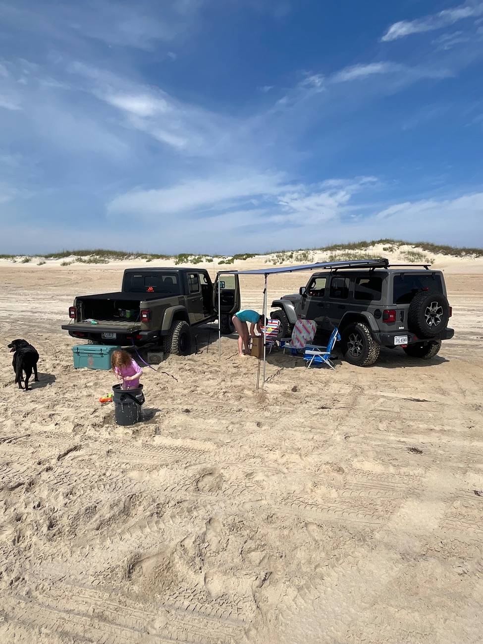 Jeep Gladiator We're in a Beachy Mood!!! Show us your Rig on Sand! FullSizeRender