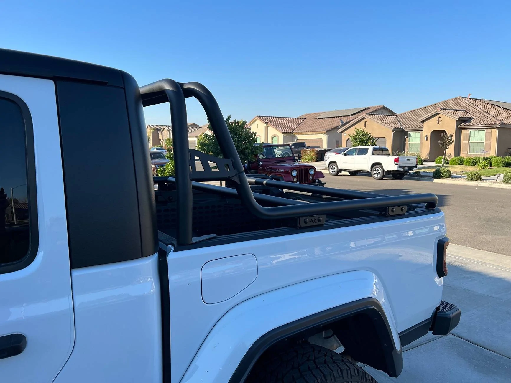 Jeep Gladiator Sport rack and bed molle panels IMG_1808