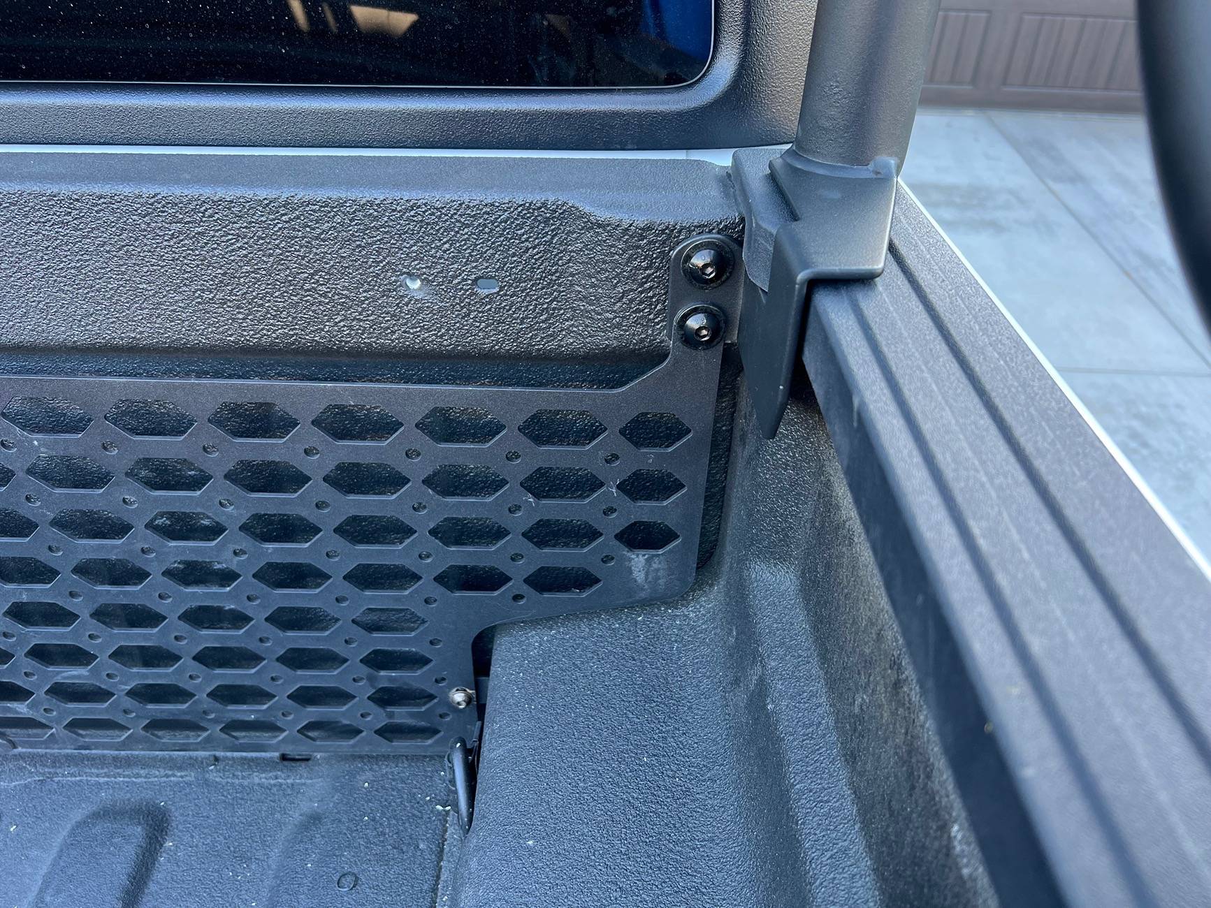 Jeep Gladiator Sport rack and bed molle panels IMG_1811