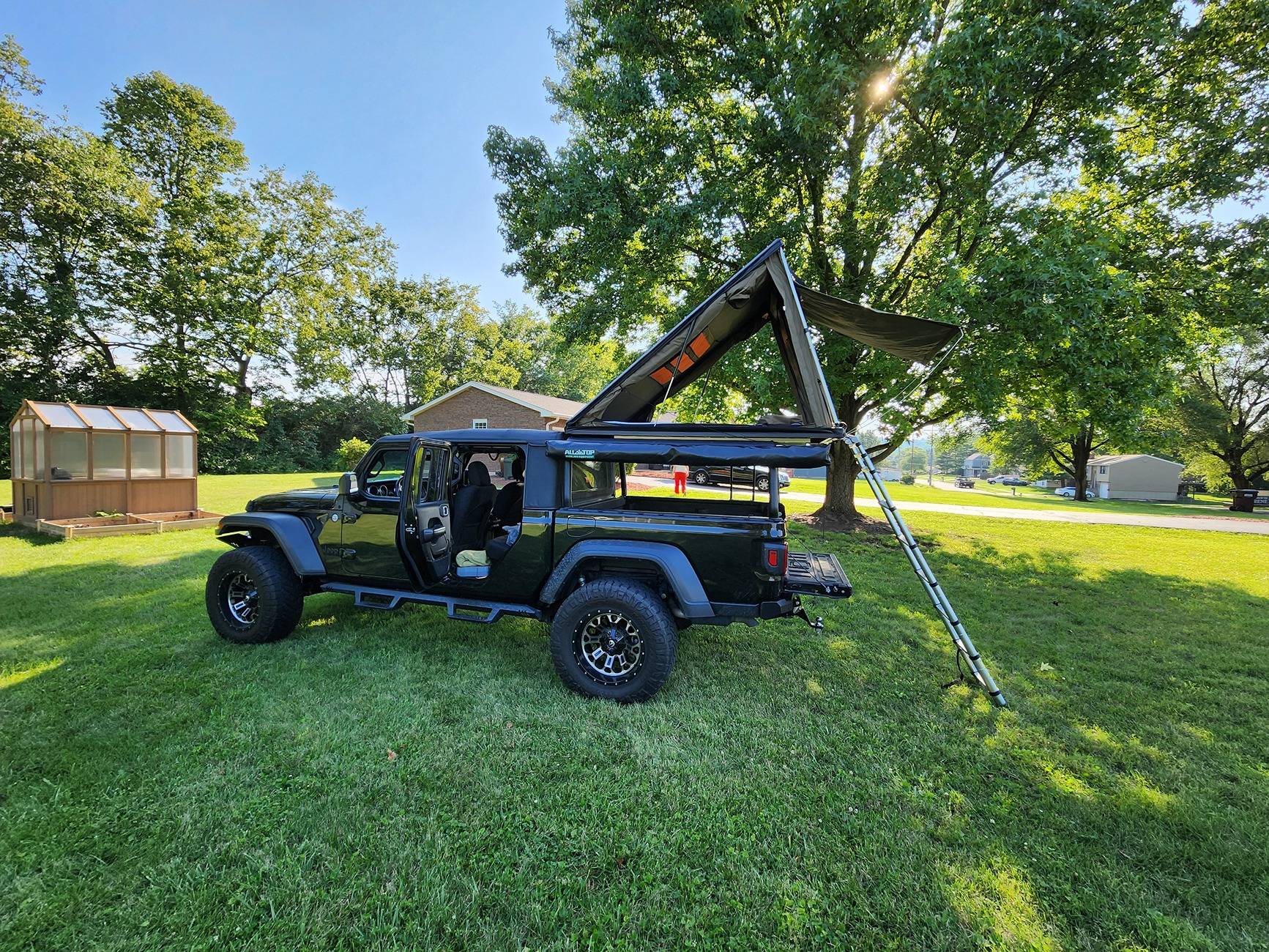 Jeep Gladiator Jeep Fest Pigeon Forge 20240713_180342