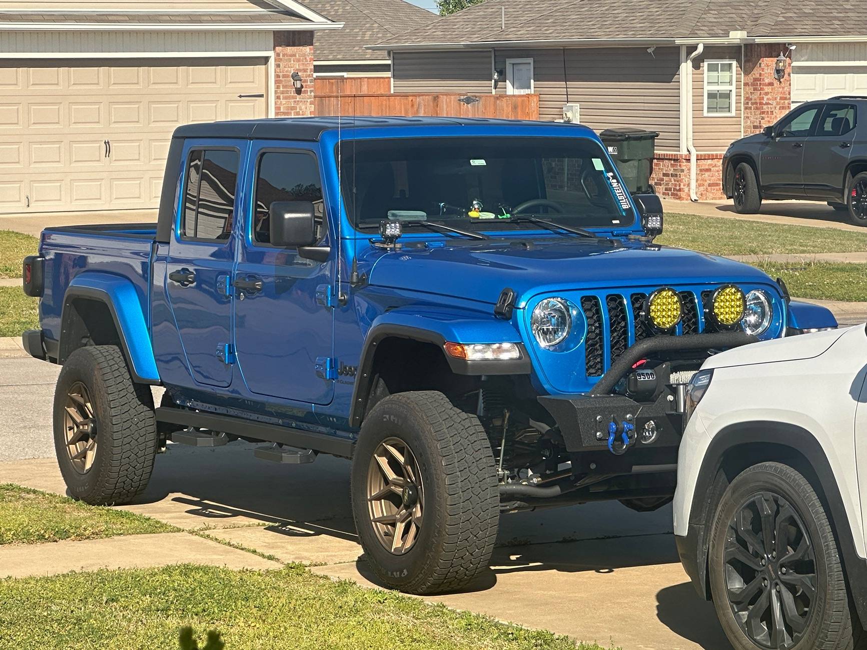 Jeep Gladiator 2023 Sport S bulid IMG_4752
