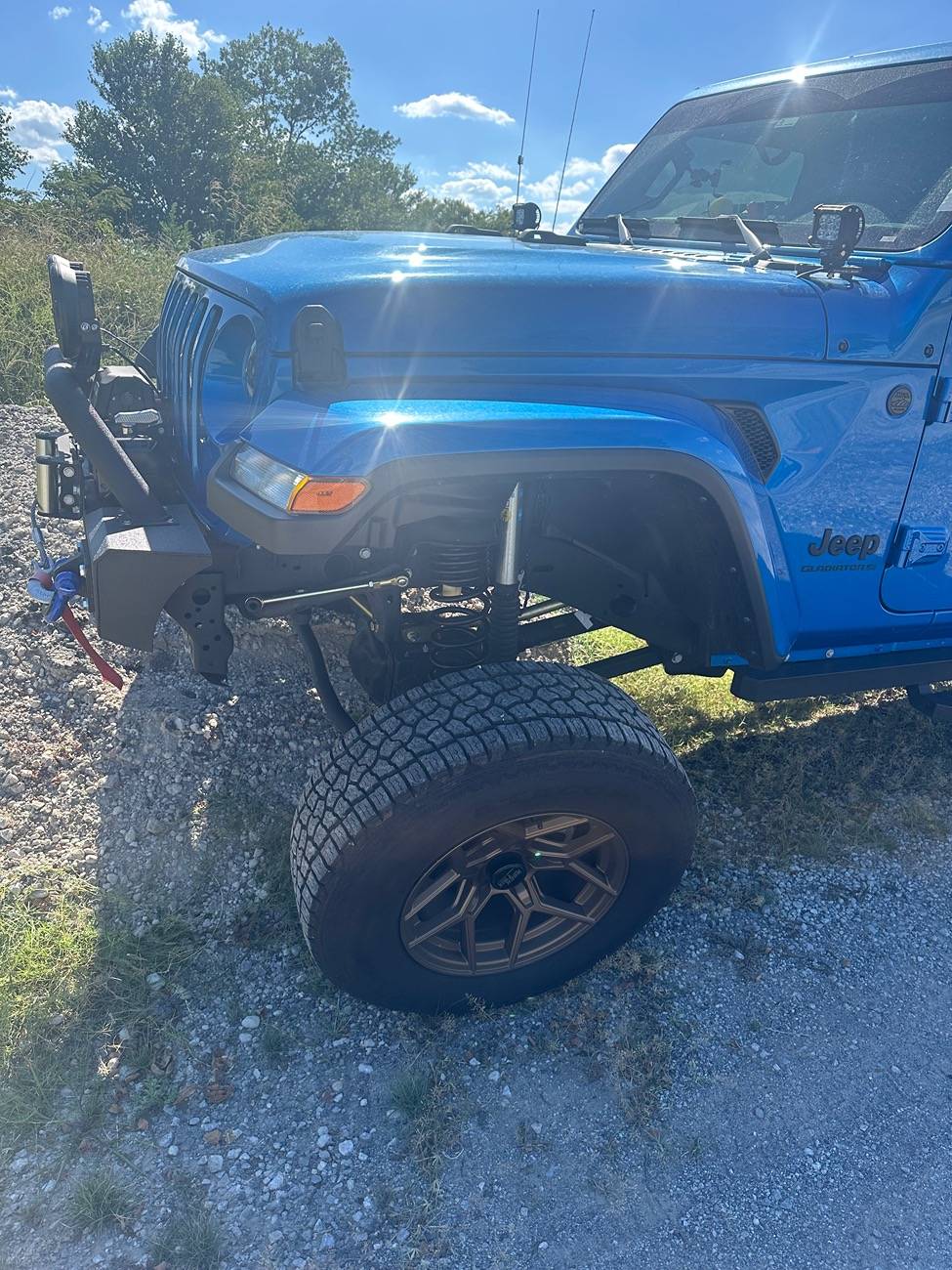 Jeep Gladiator 2023 Sport S bulid IMG_5461