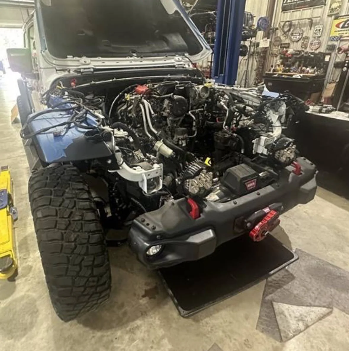 Jeep Gladiator 426 Incoming IMG_2248