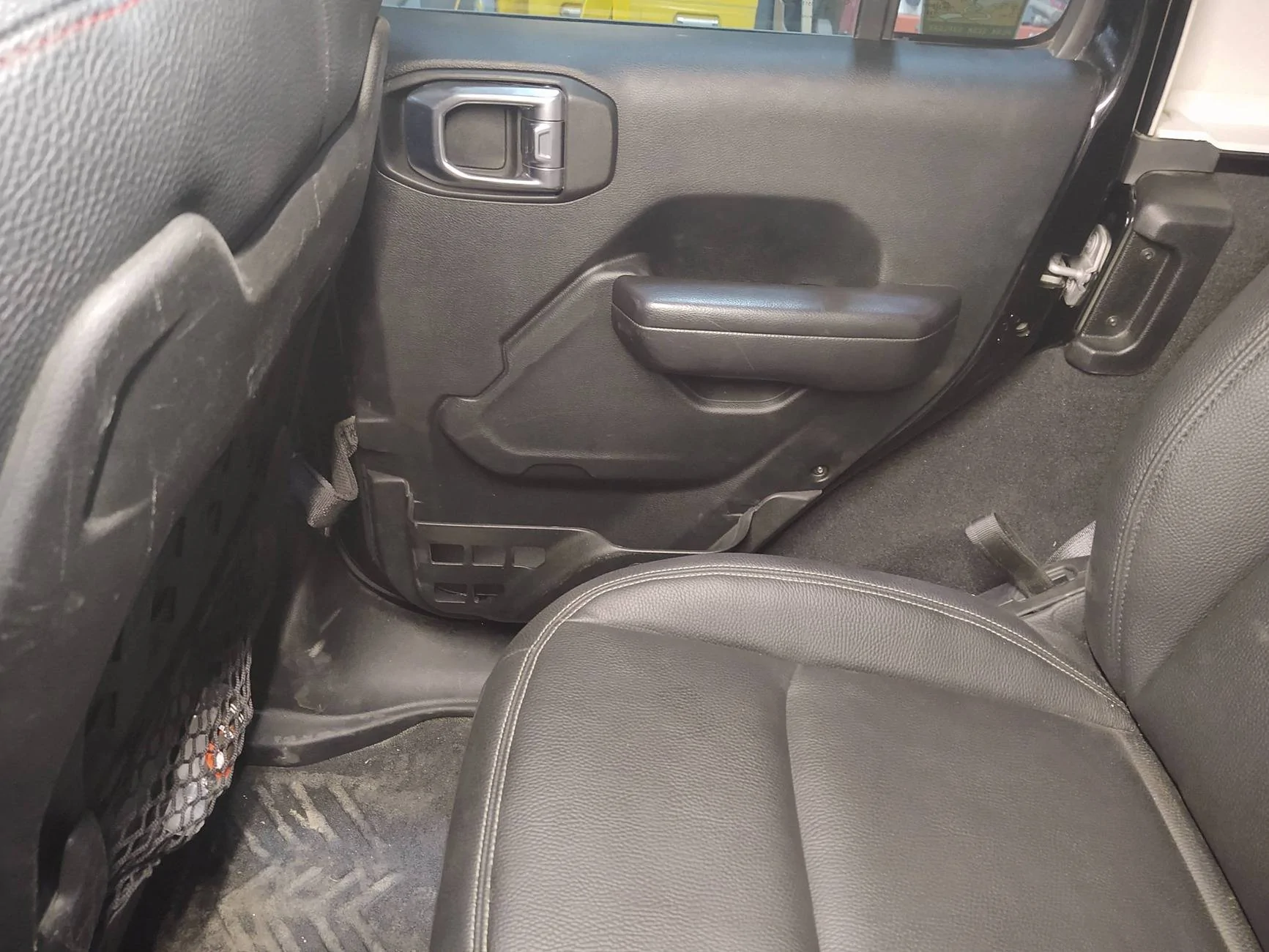 Jeep Gladiator Cargo net replacement IMG_20240104_164345915