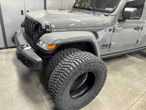 Jeep Gladiator Wayfinder_JT Sting Grey Willys Build 2727C174-9234-4CCC-8417-9DFAA7CB9E34_4_5005_c
