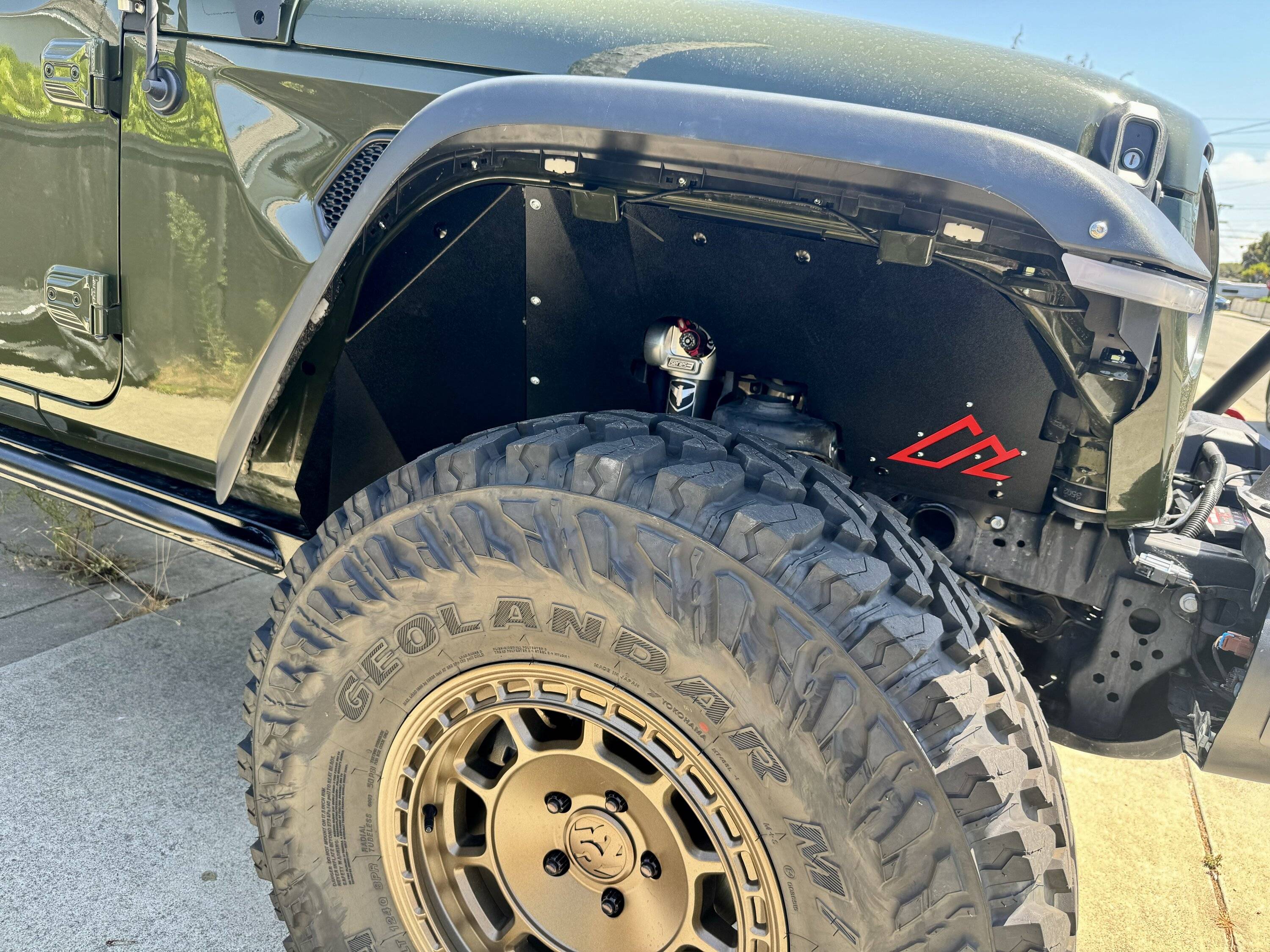 Jeep Gladiator What is this bracket passenger side frame? IMG_1677