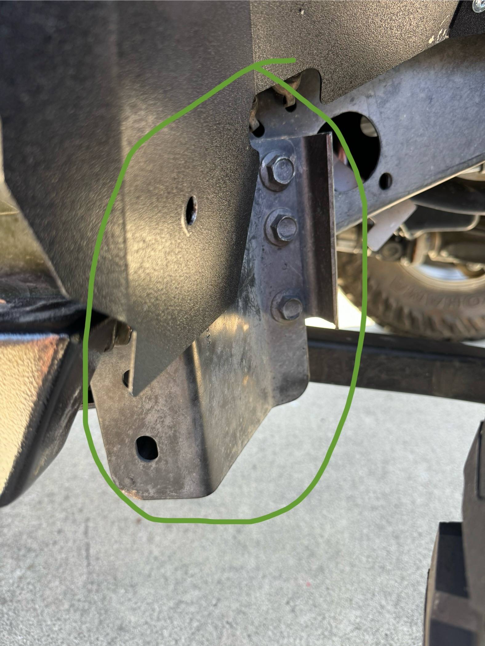 Jeep Gladiator What is this bracket passenger side frame? IMG_1673