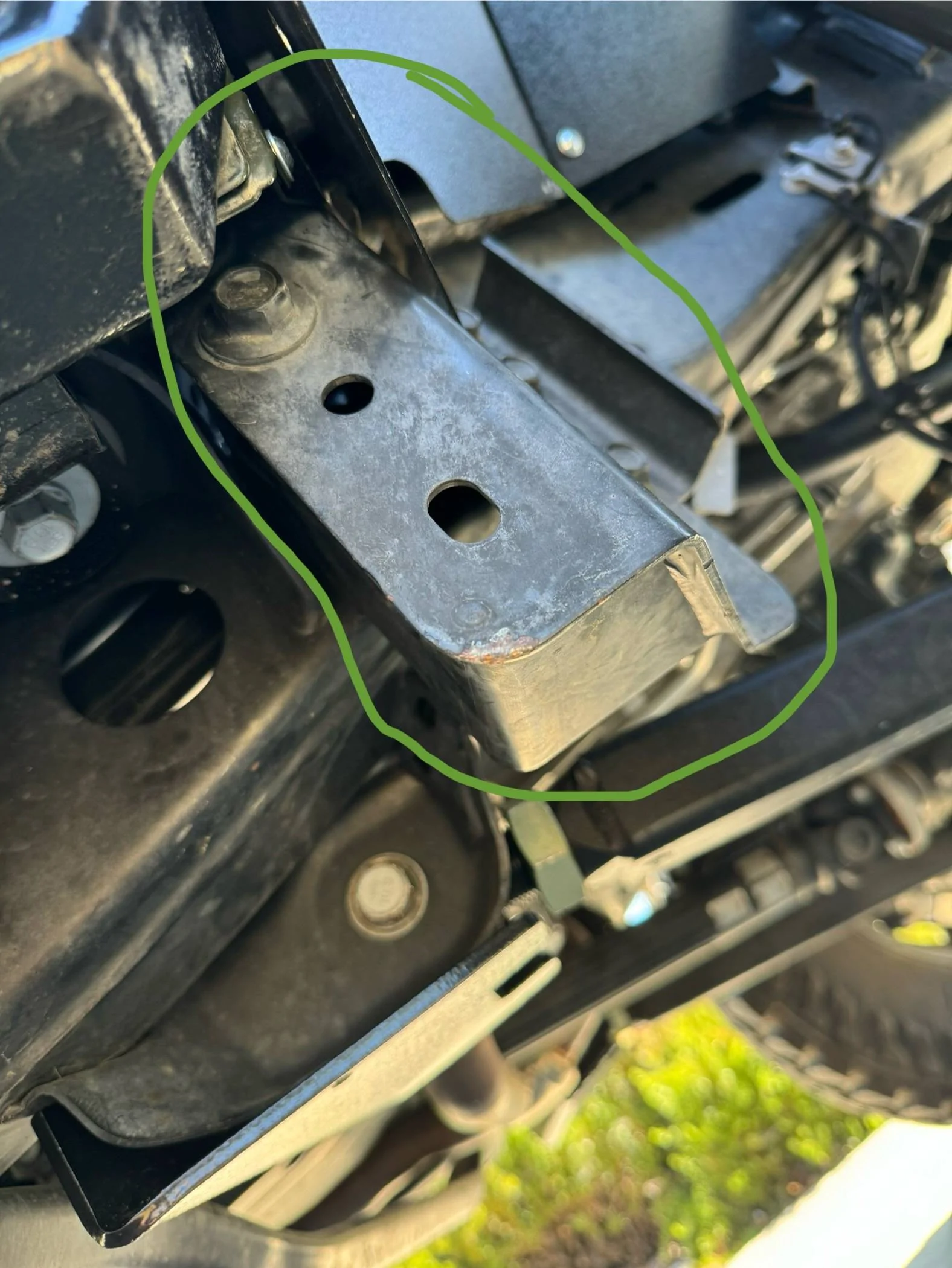 Jeep Gladiator What is this bracket passenger side frame? IMG_1674