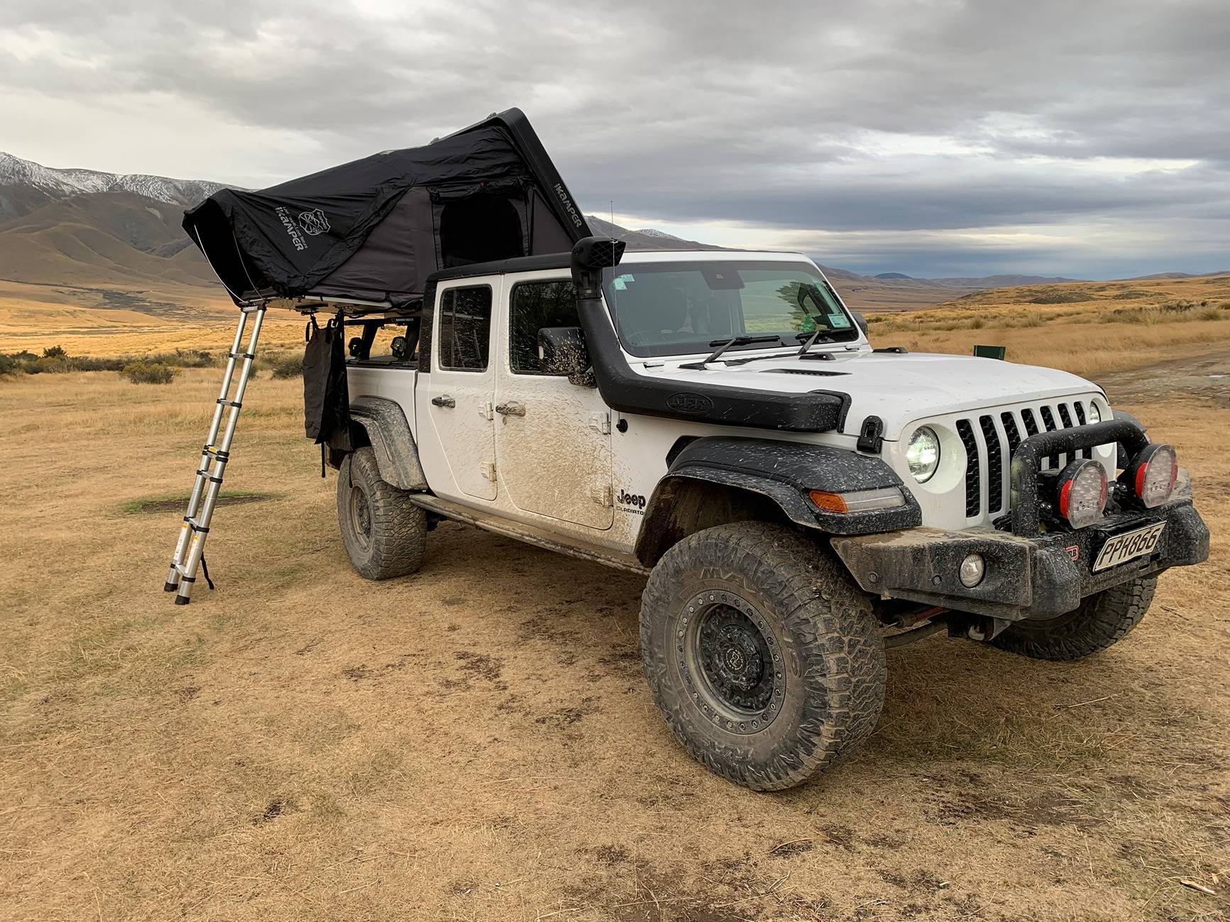 Jeep Gladiator 75th Anniversary Edition Tribute 2024 08 02