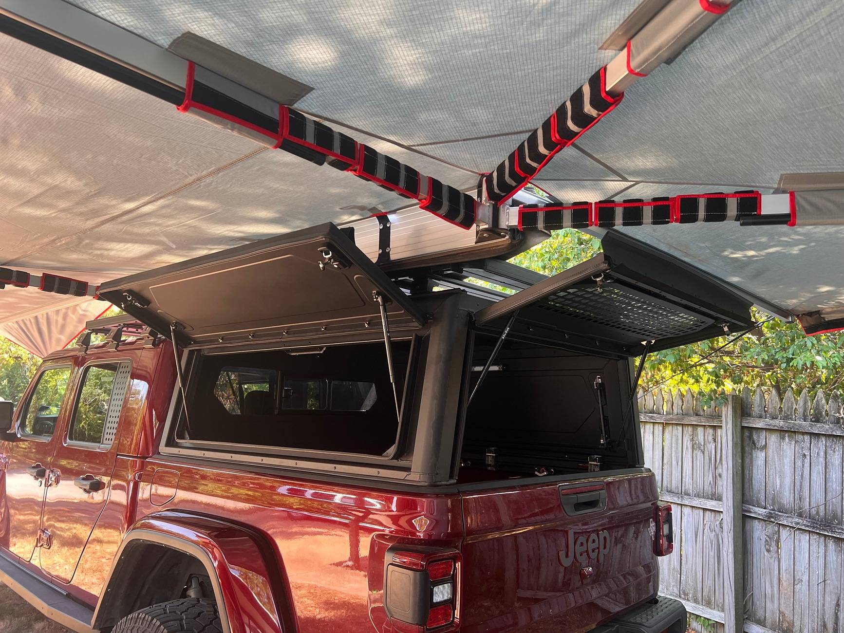 Jeep Gladiator Alu-Cab Contour Canopy Roll Call - not Camper JT8