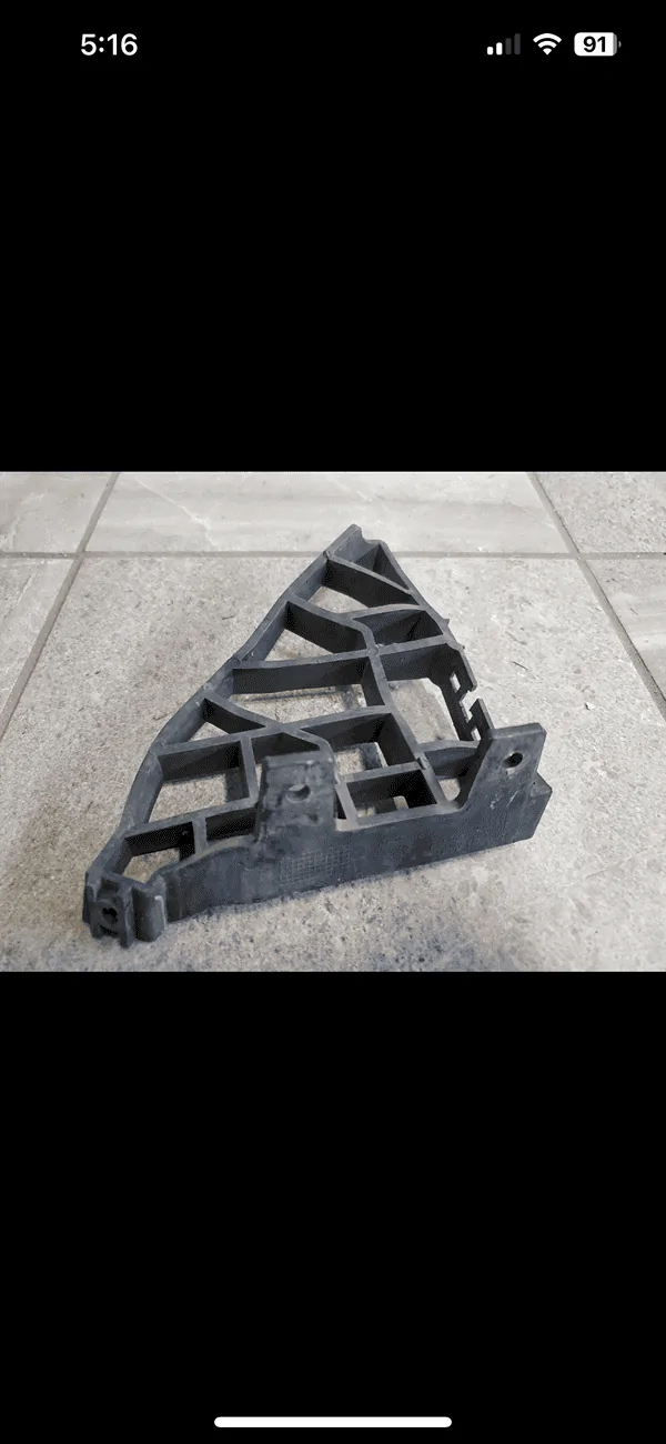 Jeep Gladiator Front Passenger Lower Fender Flare Bracket IMG_5649