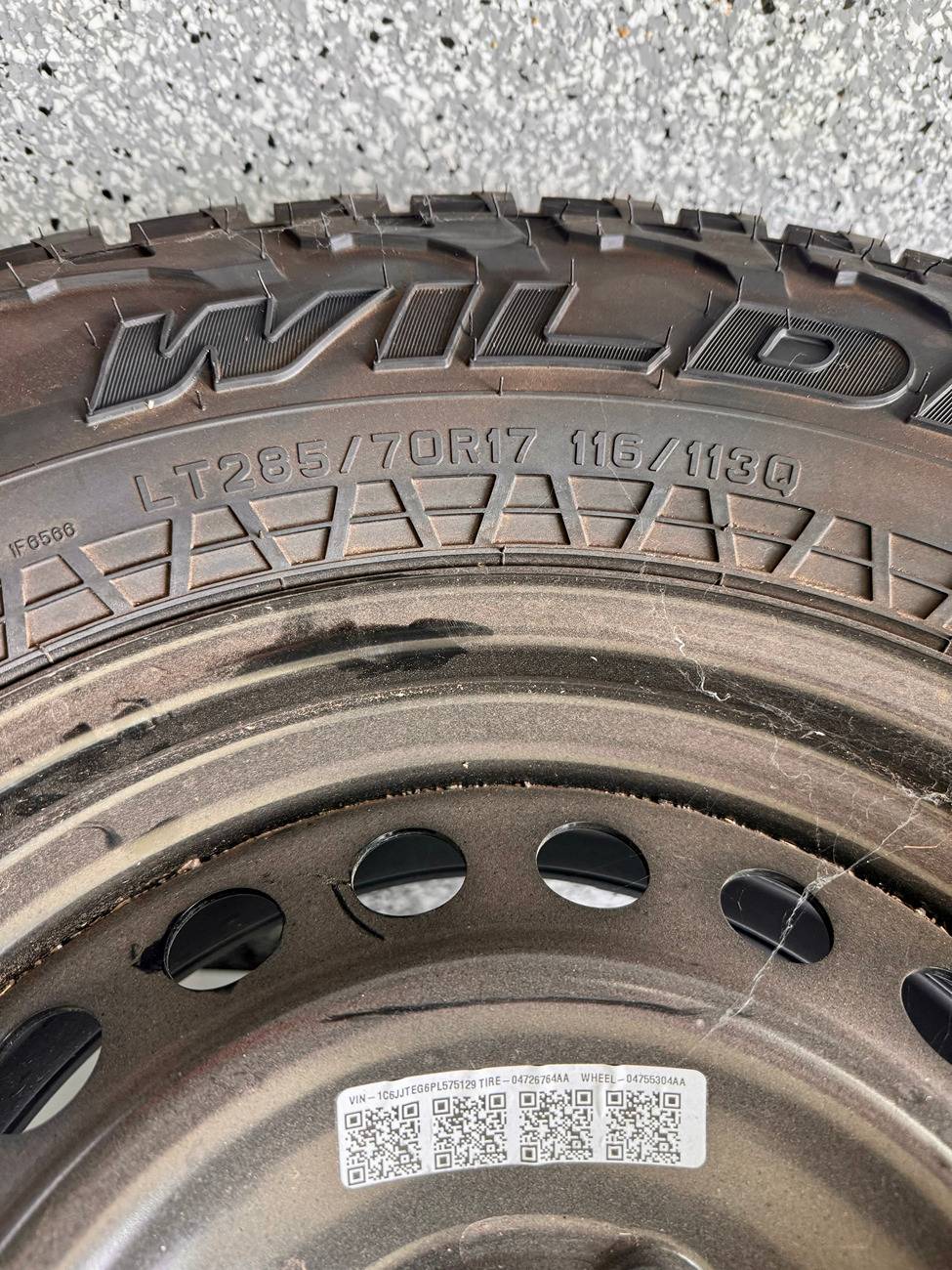Jeep Gladiator *REDUCED* BRAND NEW Falken WildPeak A/T (AT3W) IMG_0165