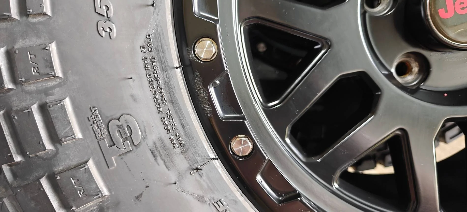 Jeep Gladiator Set of 17x9 Rocktrix (+12 offset) with 35" Kenda Klever (12.50") with TPM IMG20240804095618