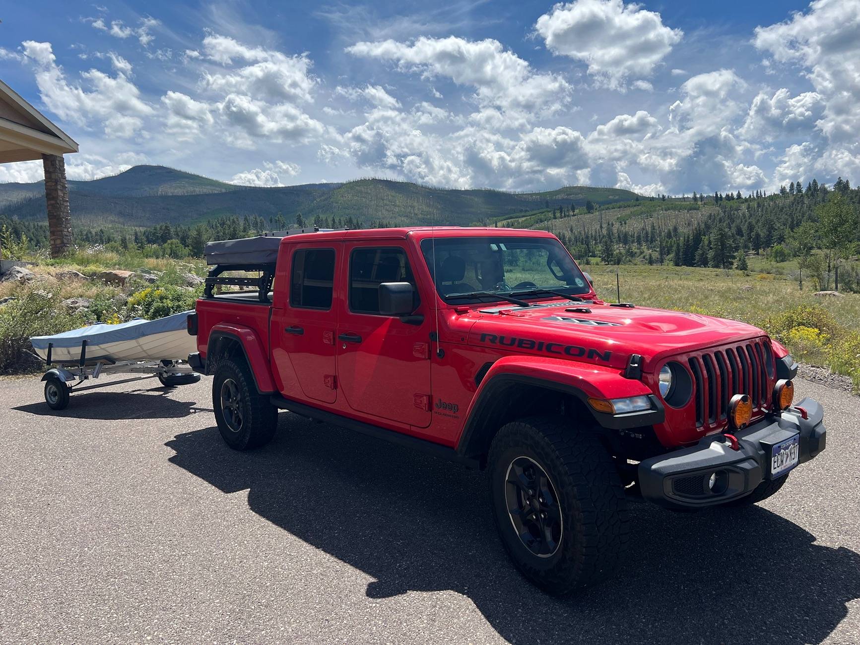 Jeep Gladiator Show us what camper / trailer / RV you're towing with your JT IMG_5311