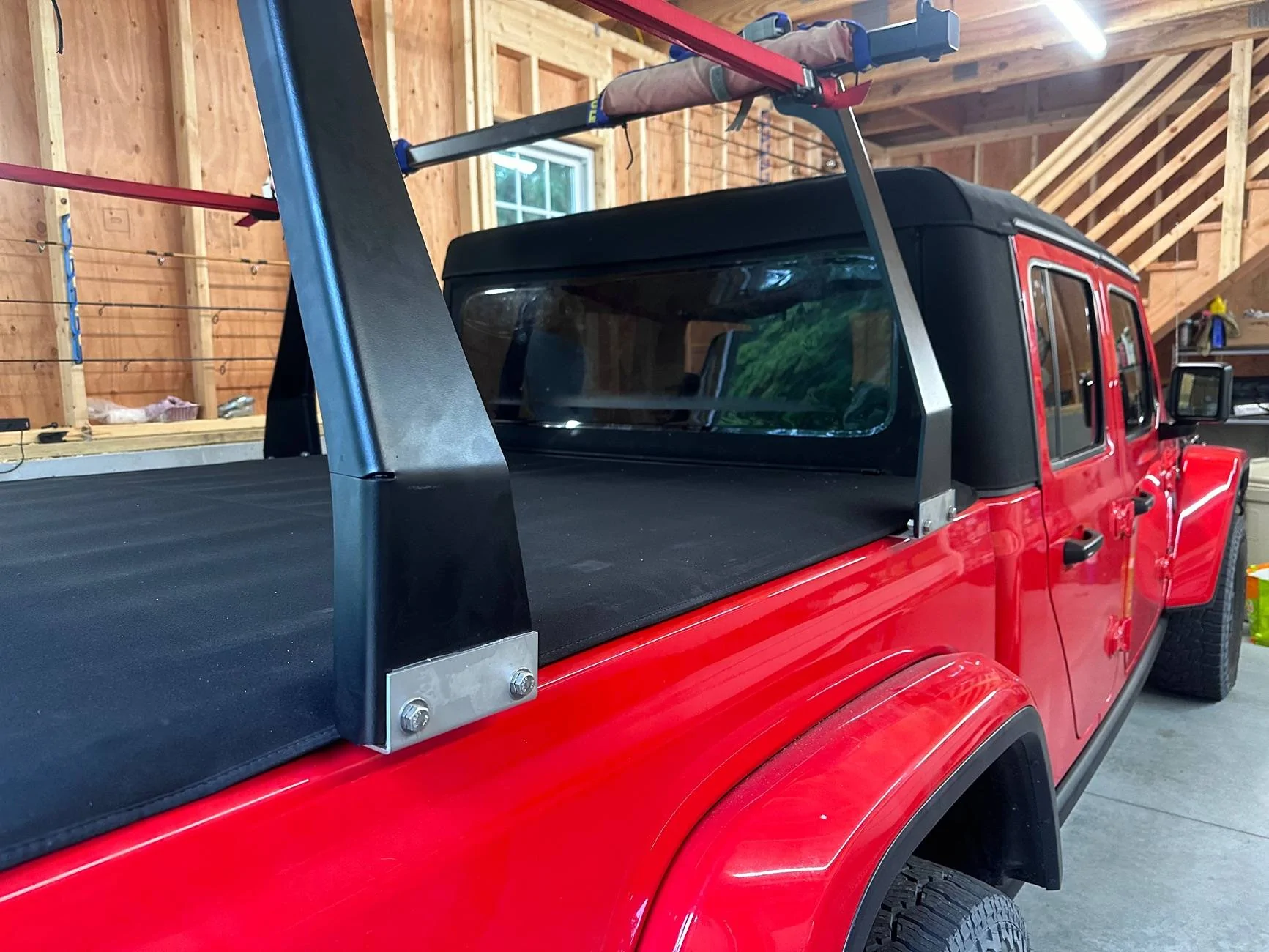 Jeep Gladiator Roll up tonneau and bed rack? IMG_2971
