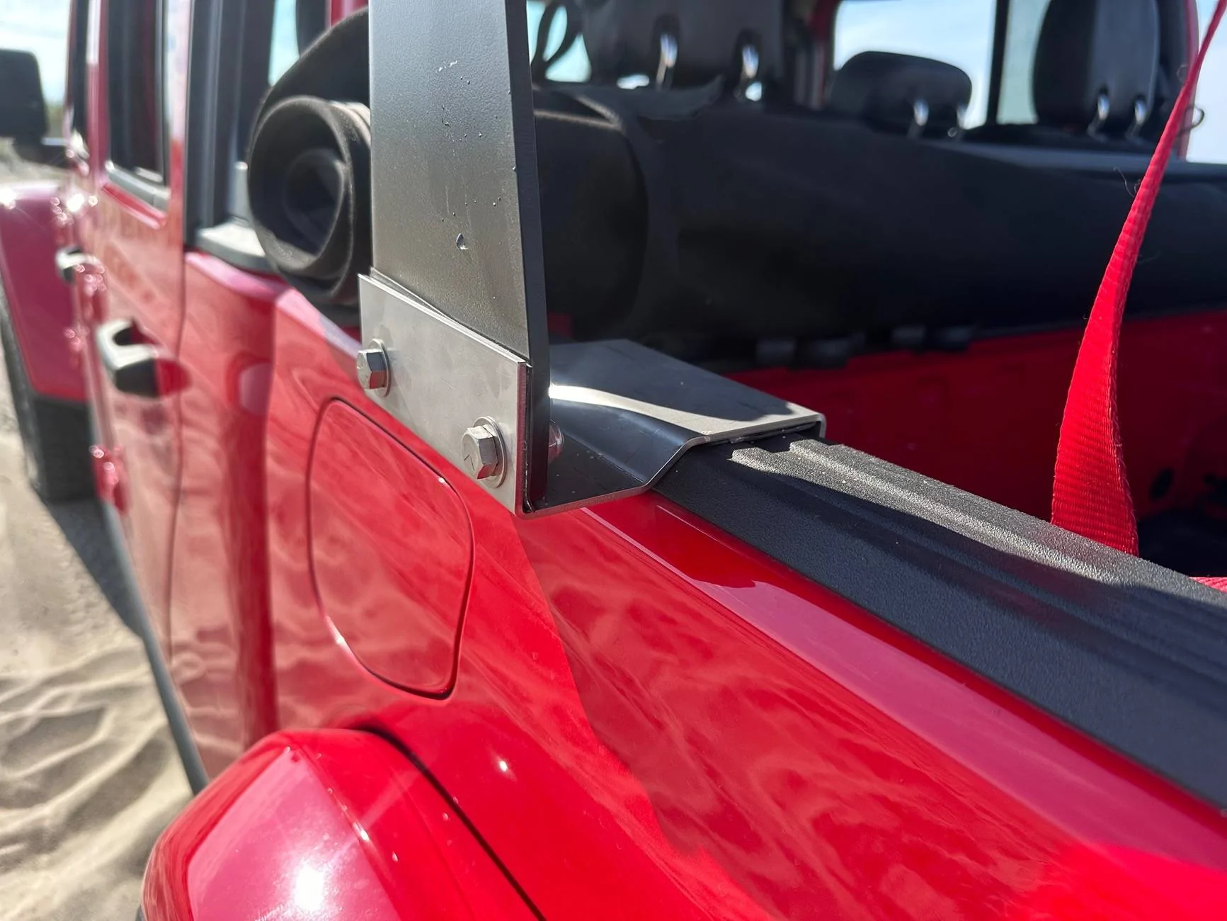 Jeep Gladiator Roll up tonneau and bed rack? IMG_2967