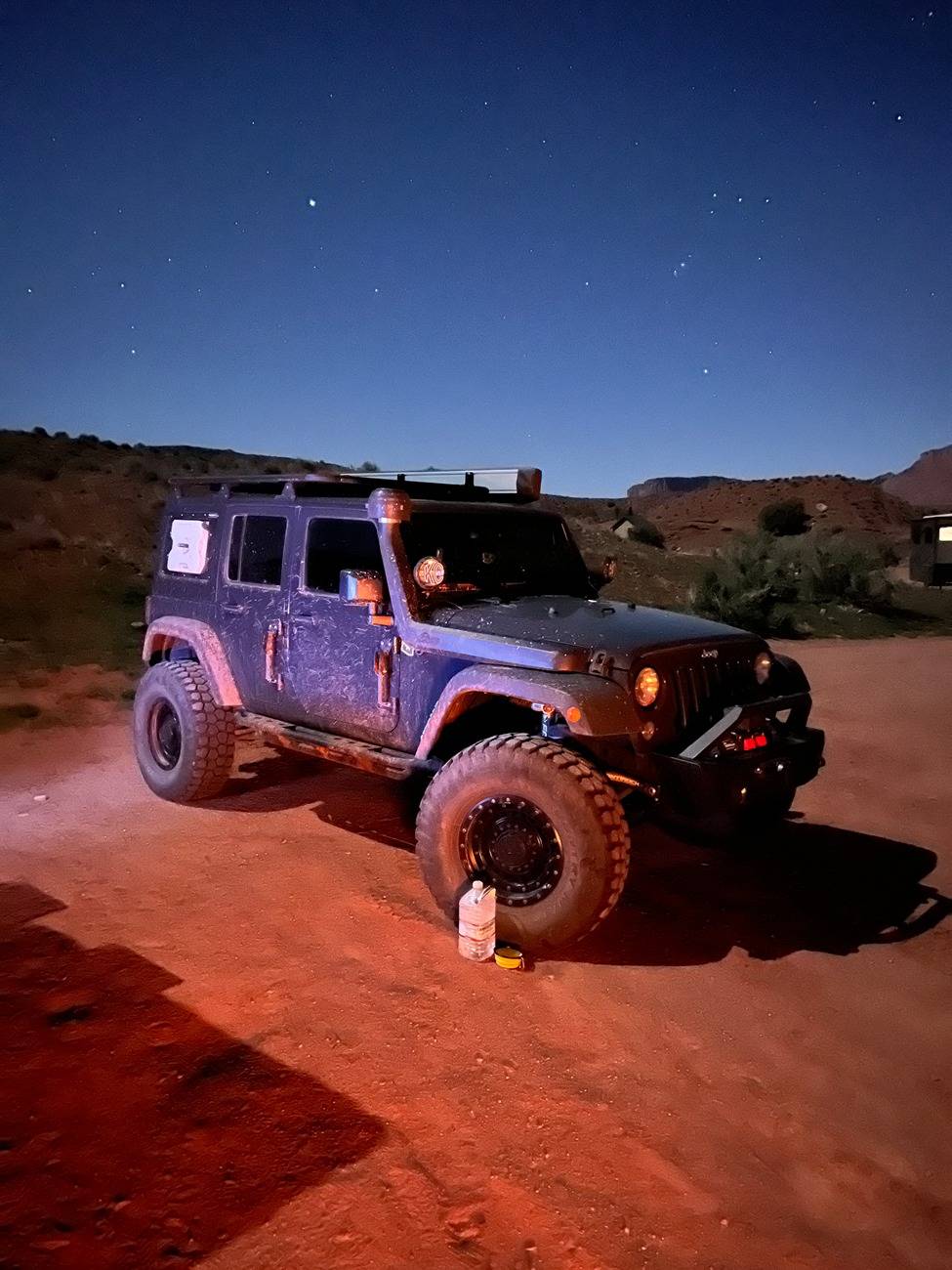Jeep Gladiator Chase the Stars. Show us your night time shots! JK1