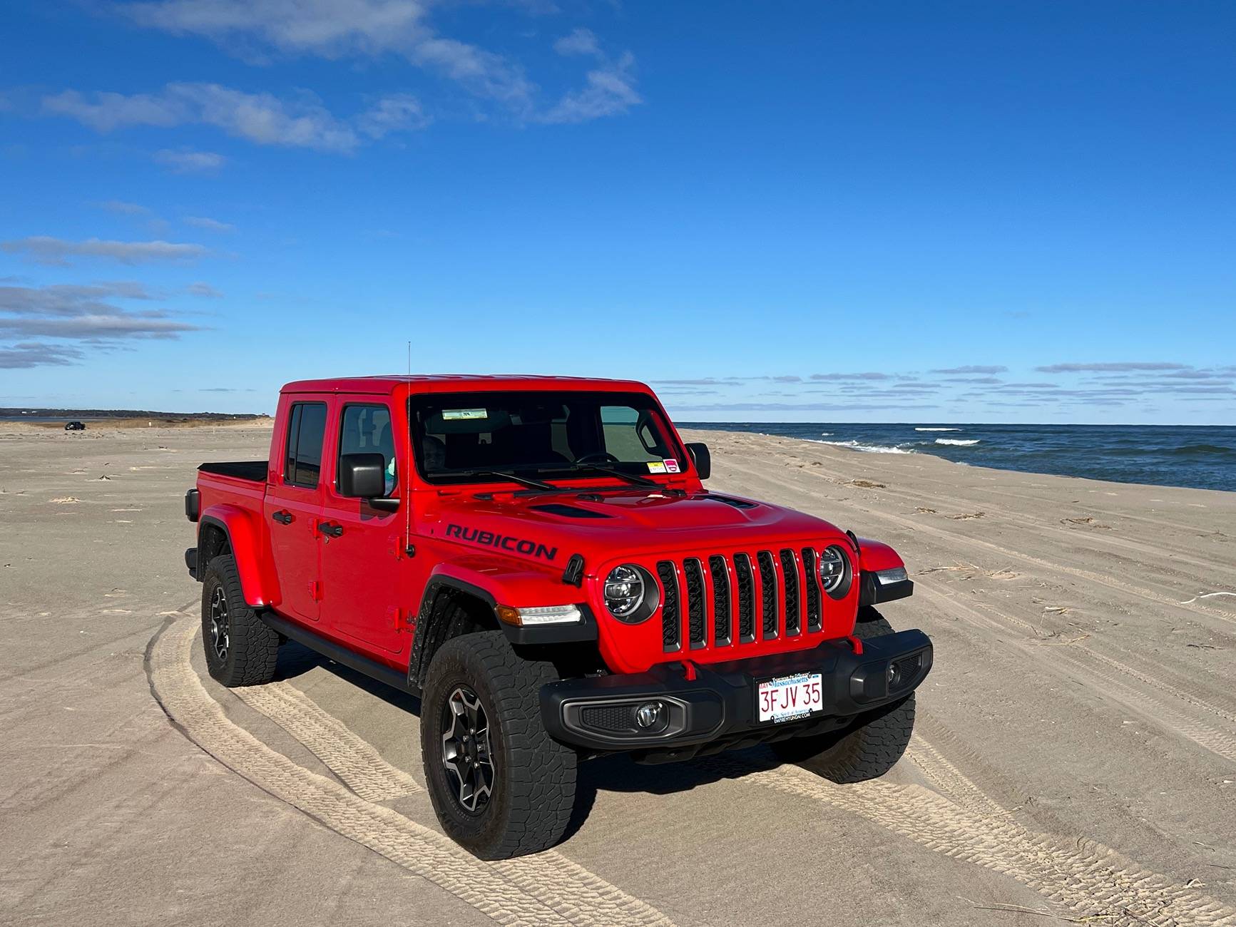 Jeep Gladiator We're in a Beachy Mood!!! Show us your Rig on Sand! IMG_1637