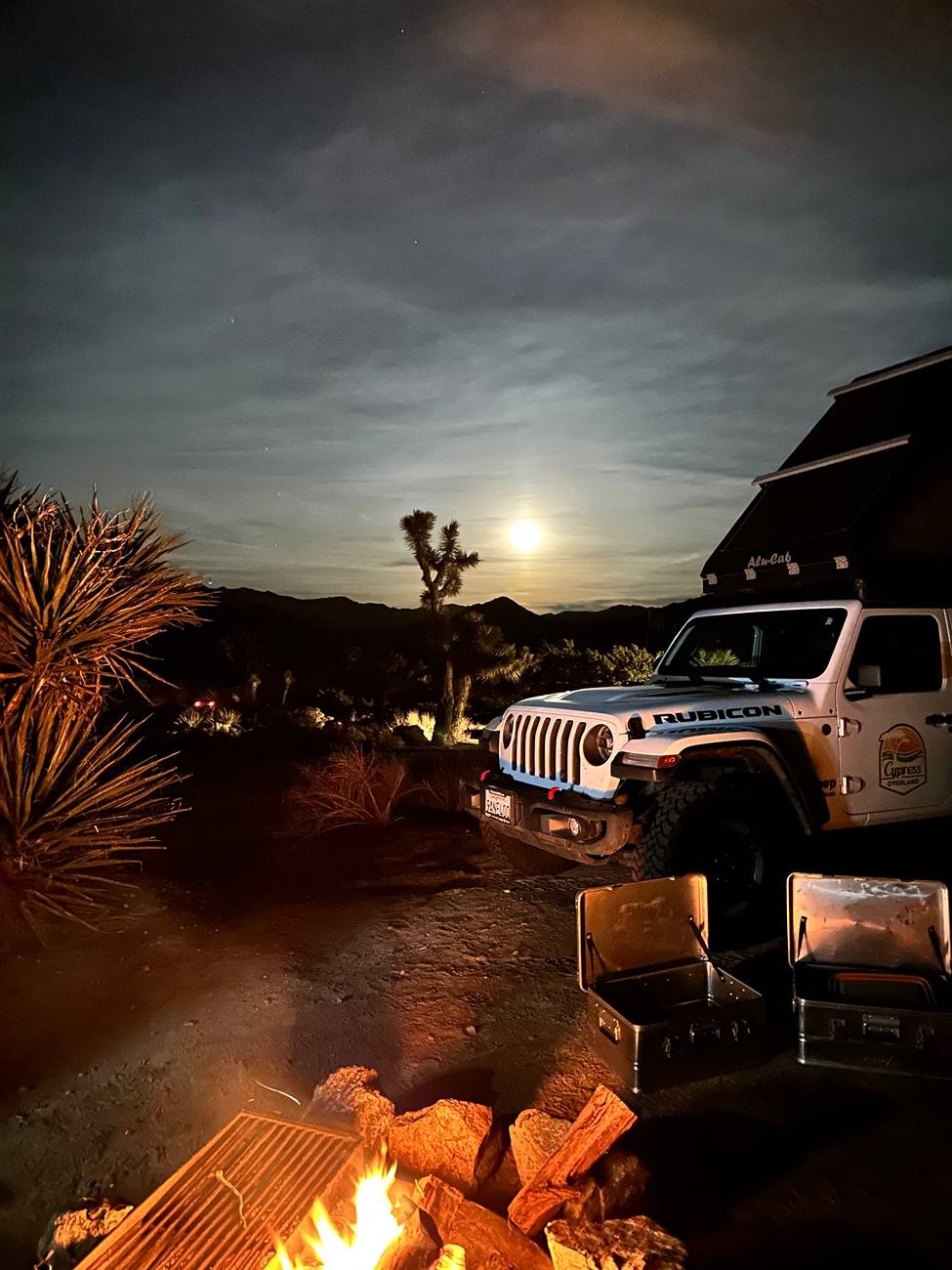 Jeep Gladiator Chase the Stars. Show us your night time shots! IMG_1253