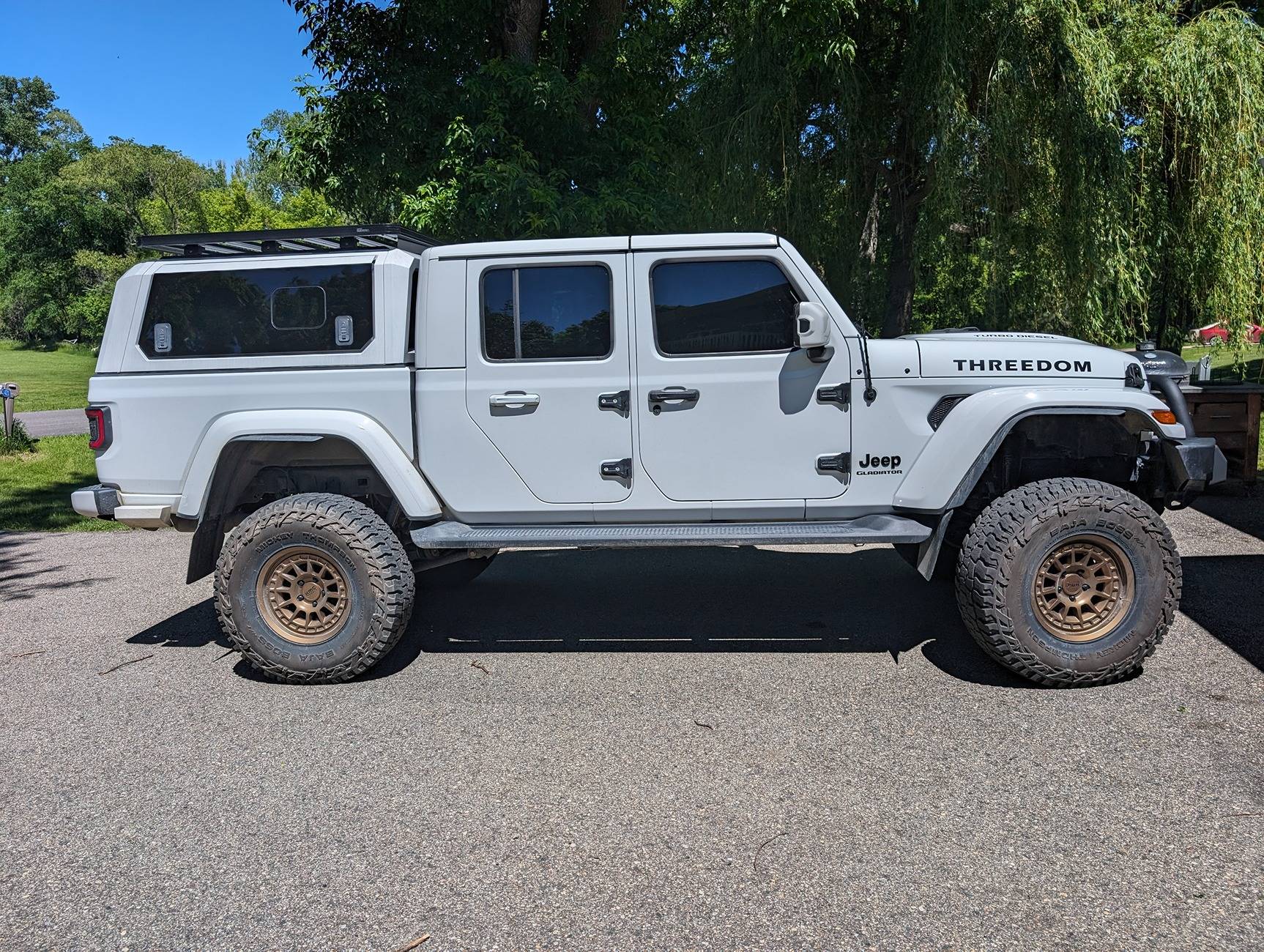 Jeep Gladiator AcccuAir Lift System 2024-06-01 12.01.41
