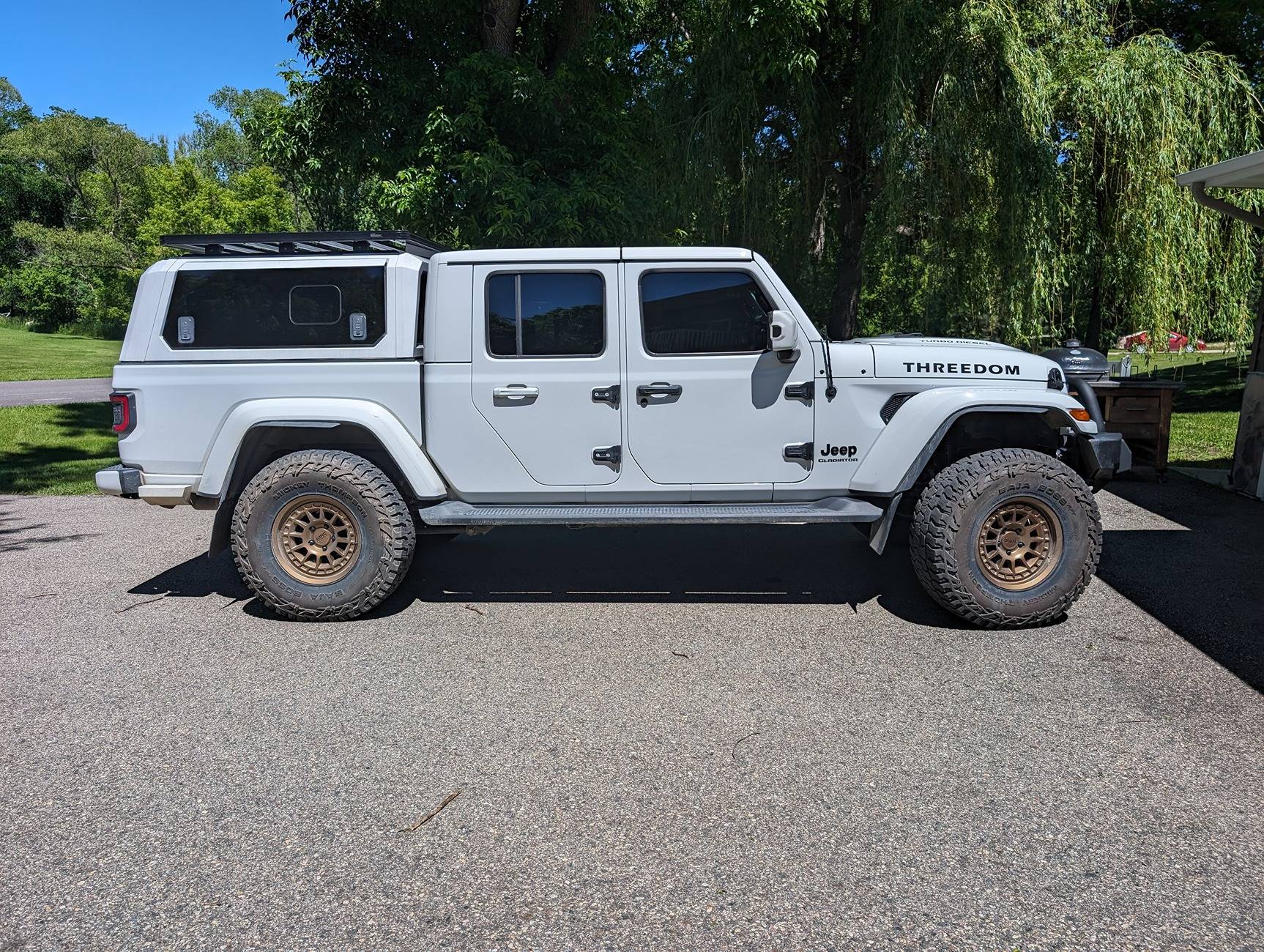 Jeep Gladiator AcccuAir Lift System 2024-06-01 12.00.56