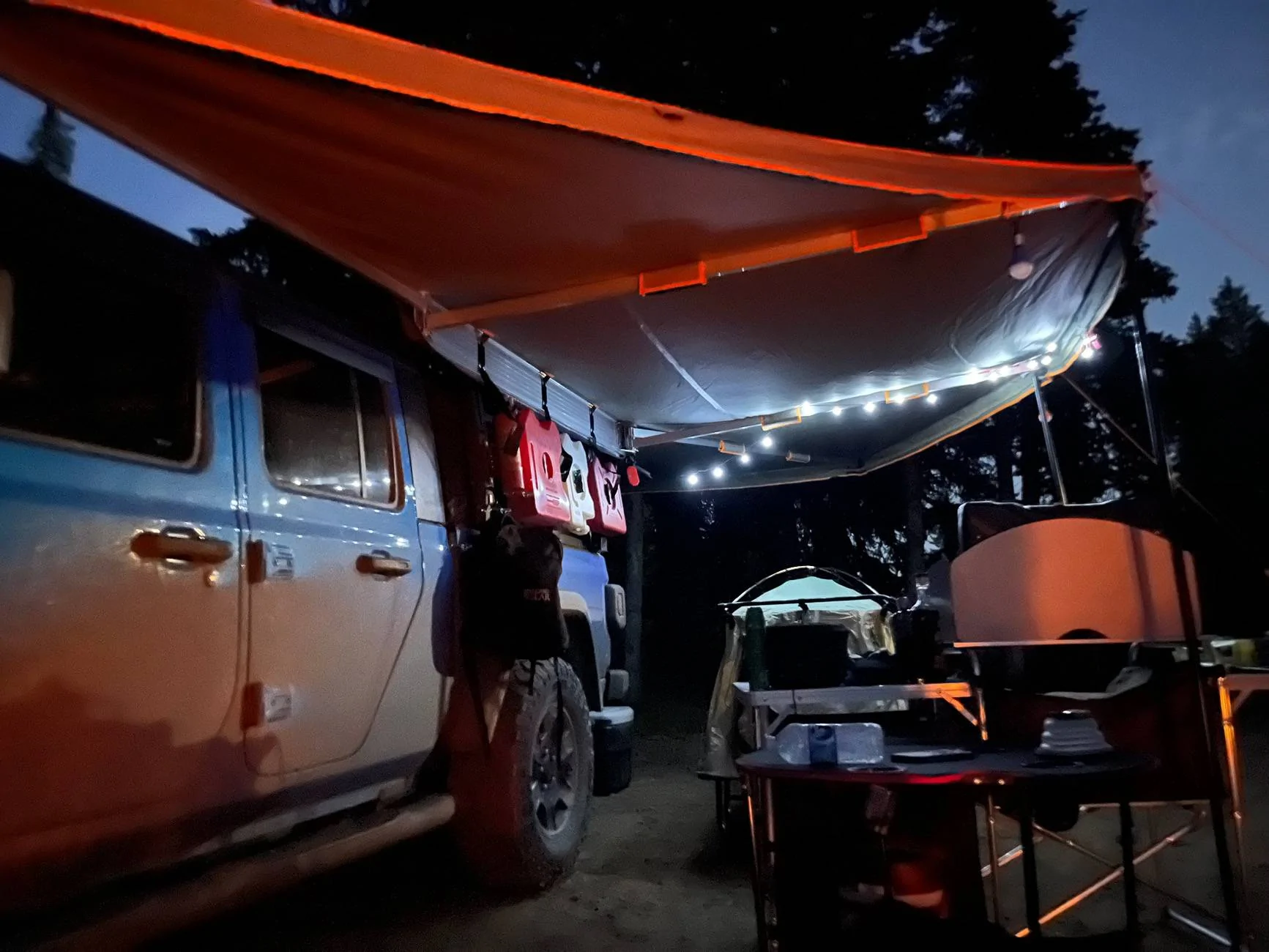 Jeep Gladiator Chase the Stars. Show us your night time shots! IMG_7302