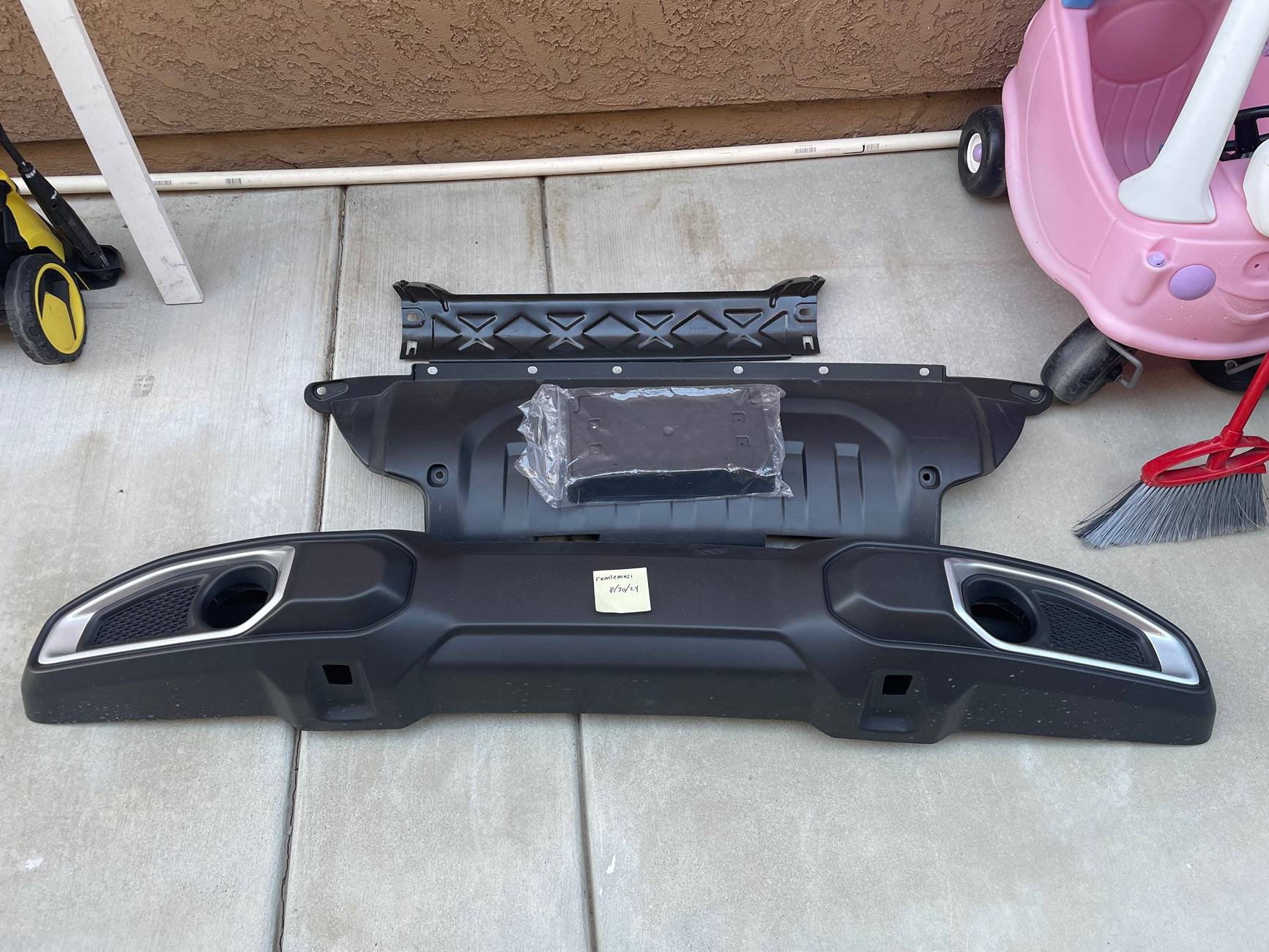 Jeep Gladiator JT Overland / JL Sahara Front Bumper IMG_3114