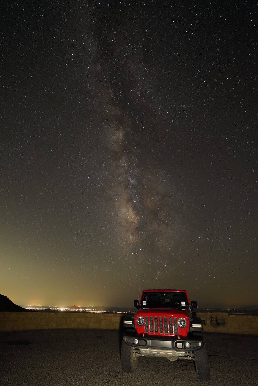 Jeep Gladiator Chase the Stars. Show us your night time shots! DSC04784