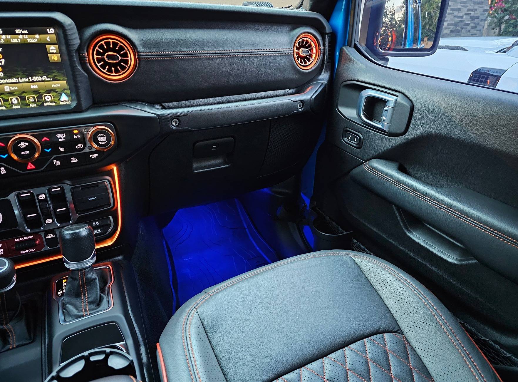 Jeep Gladiator Dash Colors 20240502_194506