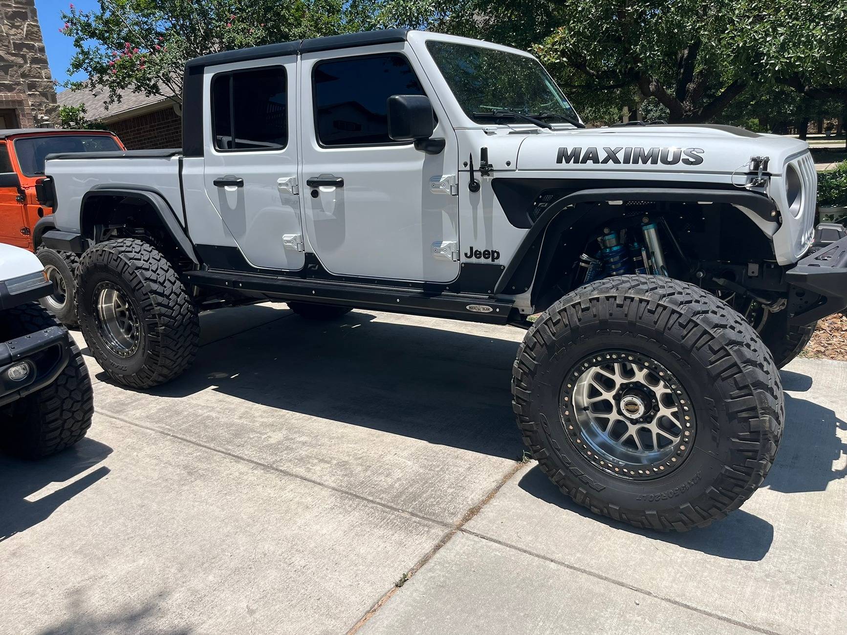 Jeep Gladiator Keep or sell my Jt diesel IMG_2751.JPEG