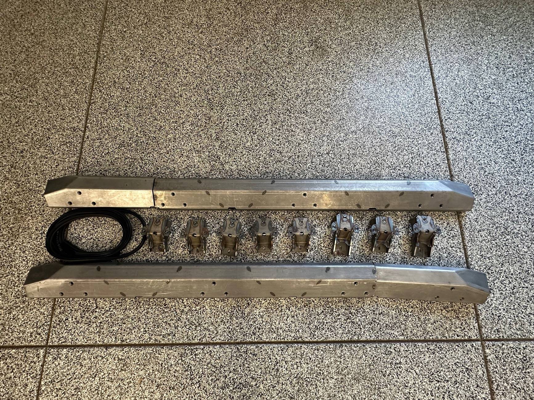 Jeep Gladiator SOLD Rock Sliders SOLD 753FAC90-90E3-485C-ABCD-50671E06D4BA
