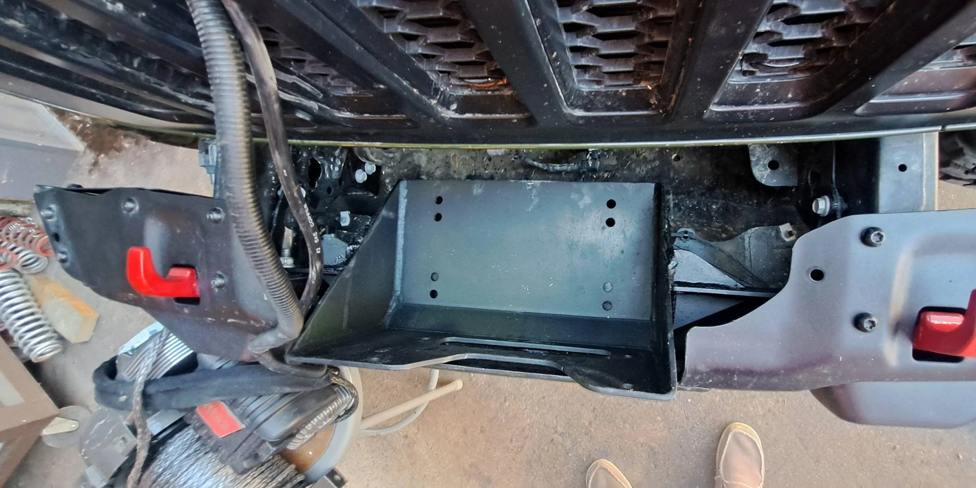 Jeep Gladiator 8274 in Stock Steel Bumper! 1000022567
