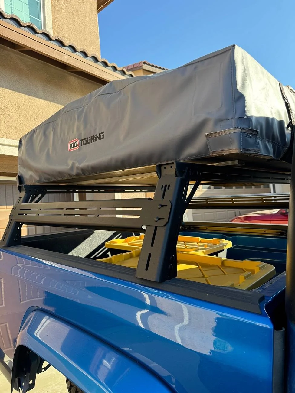 Jeep Gladiator Sherpa Equipment Co mid height bed rack, and ARB Kakadu RTT IMG_2880